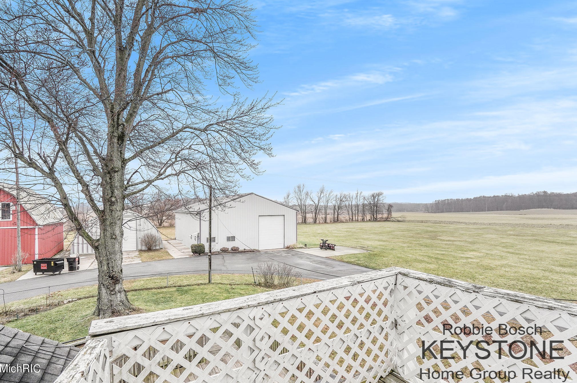 10659 Cherry Vly Ave, Caledonia MI 49316-8222 exterior