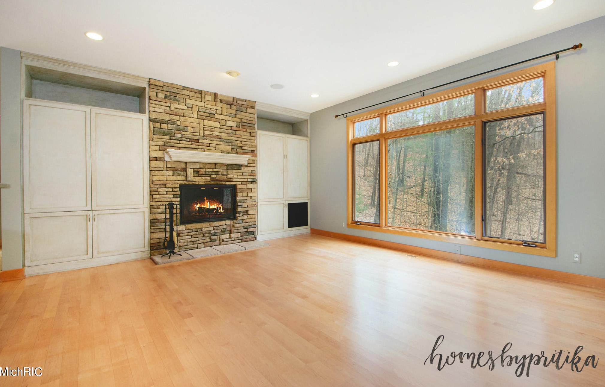 4655 Catamount Trl, Ada MI 49301-8658 exterior