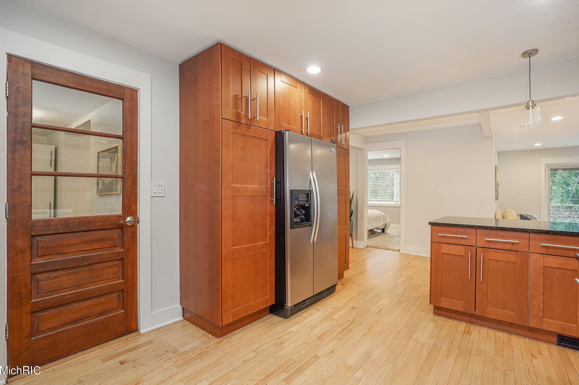 8619 Fulton St, Ada MI 49301-9044 exterior