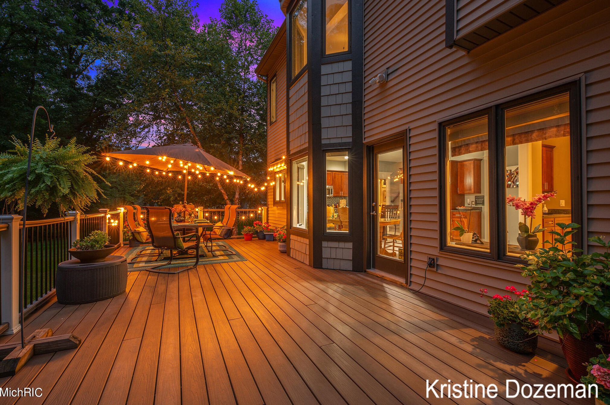 3081 Pickford Dr, Ada MI 49301-8344 exterior