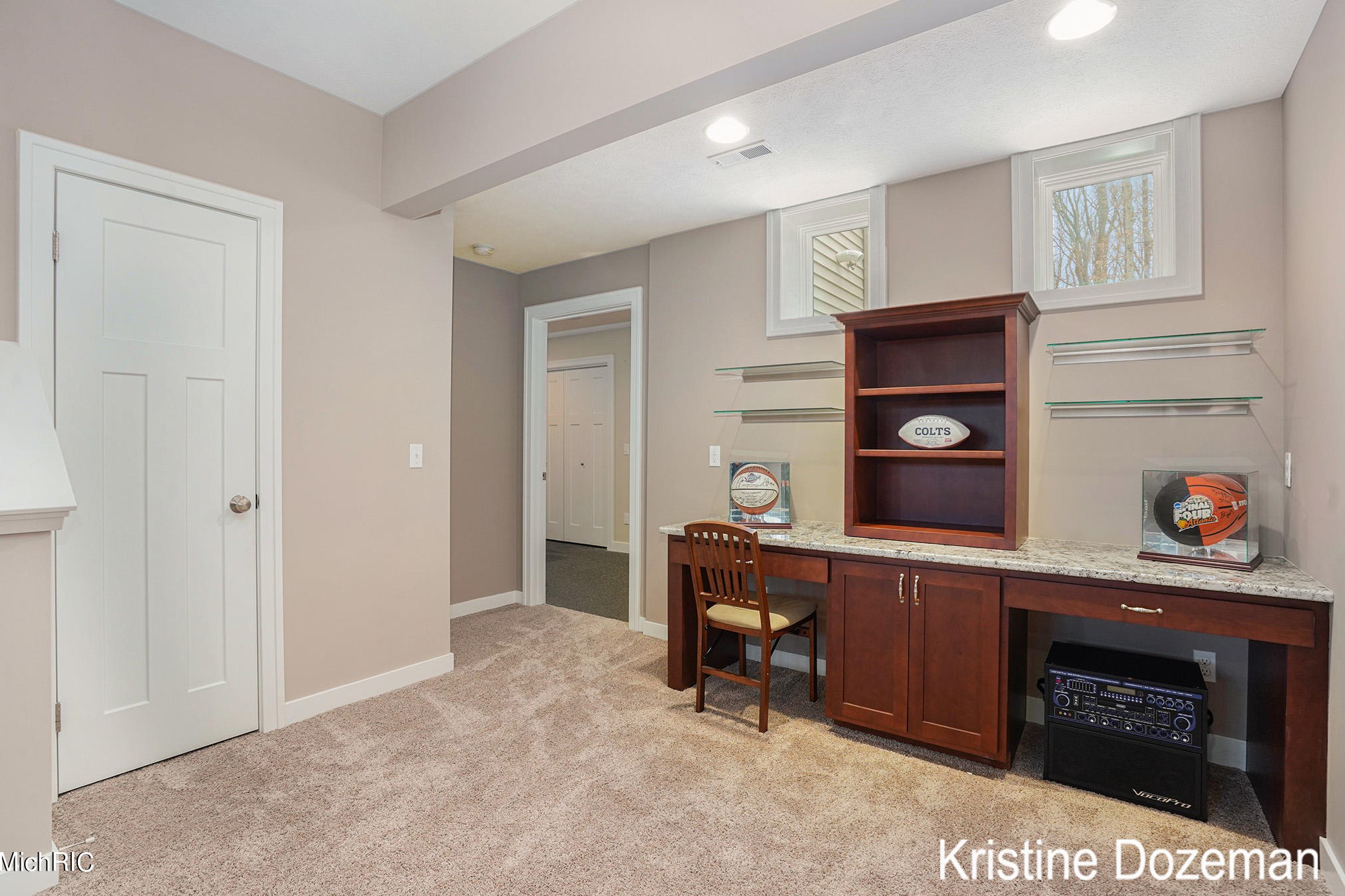 3081 Pickford Dr, Ada MI 49301-8344 exterior