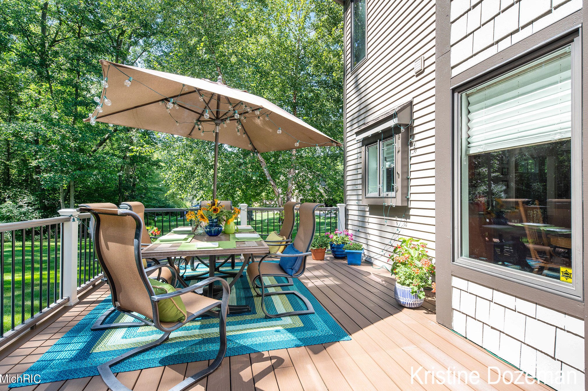 3081 Pickford Dr, Ada MI 49301-8344 exterior