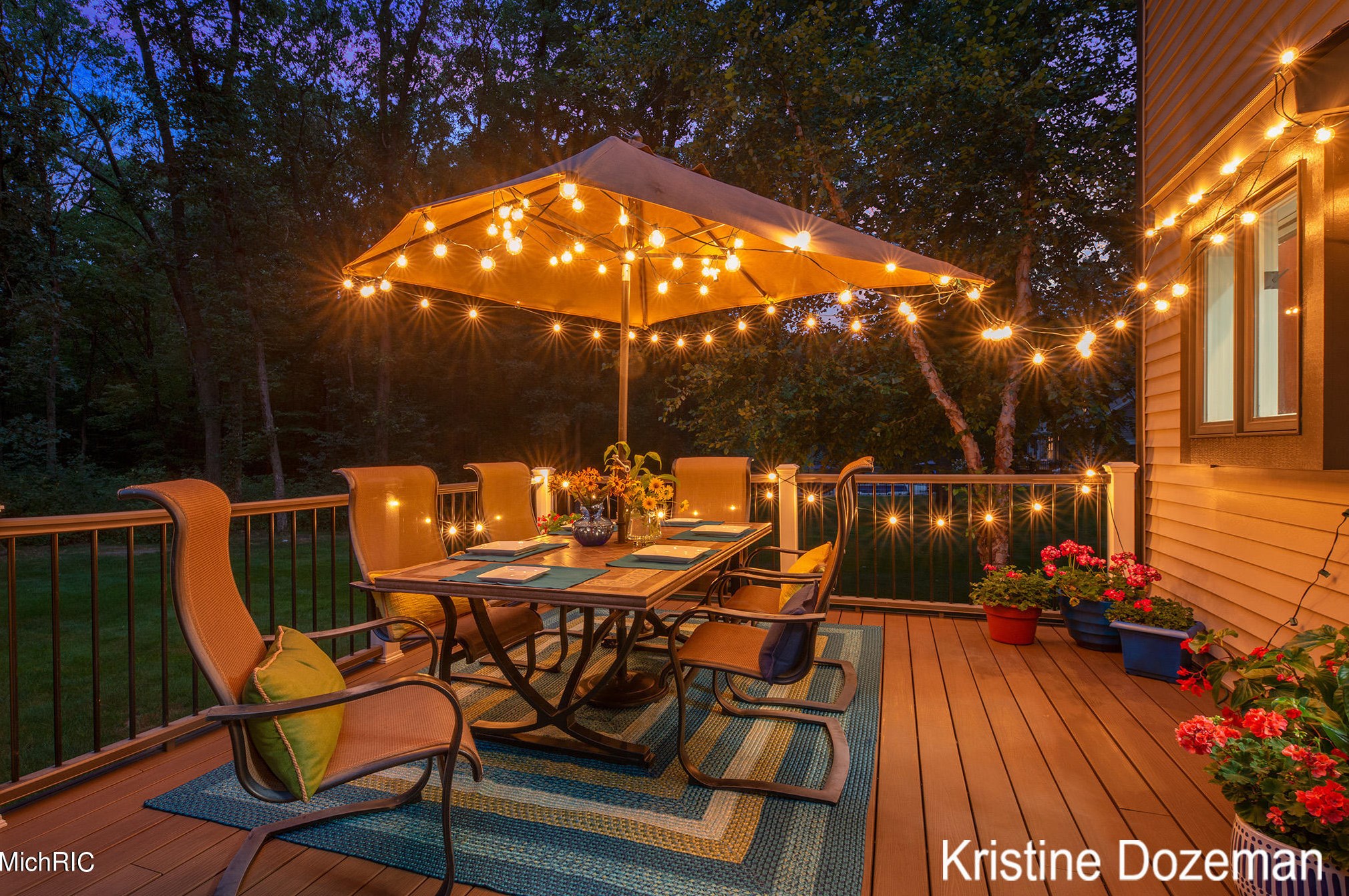 3081 Pickford Dr, Ada MI 49301-8344 exterior