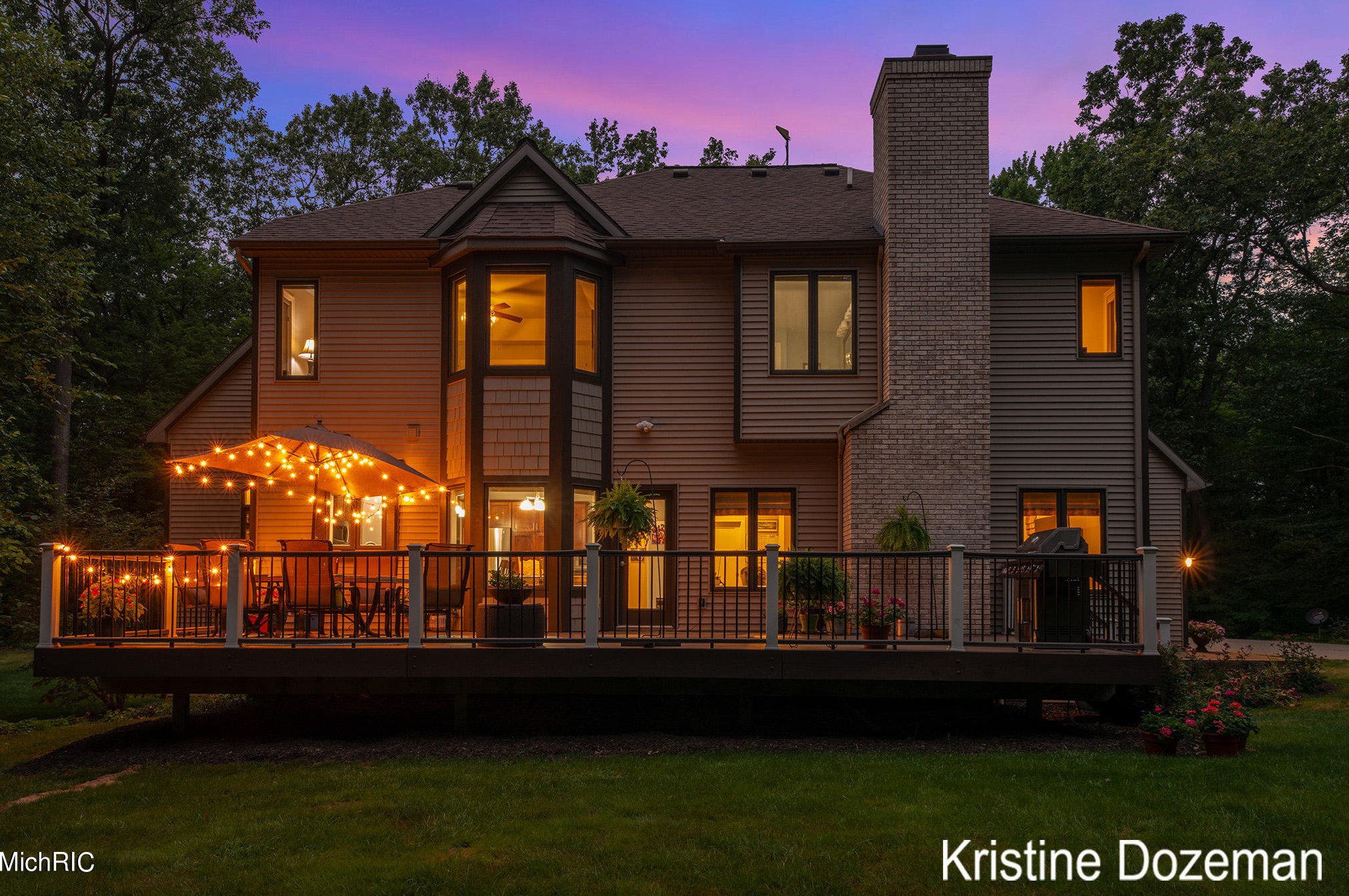 3081 Pickford Dr, Ada MI 49301-8344 exterior