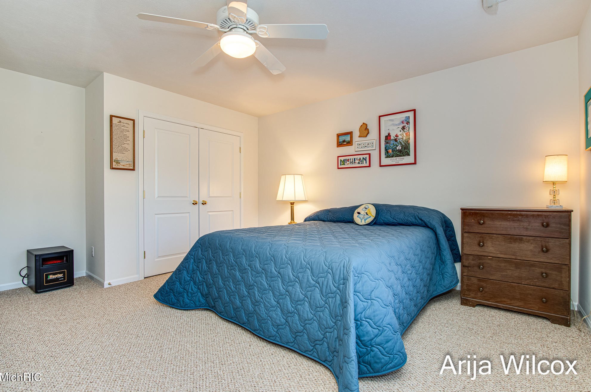 1289 Dogwood Mdw Dr, Ada MI 49301-9436 exterior