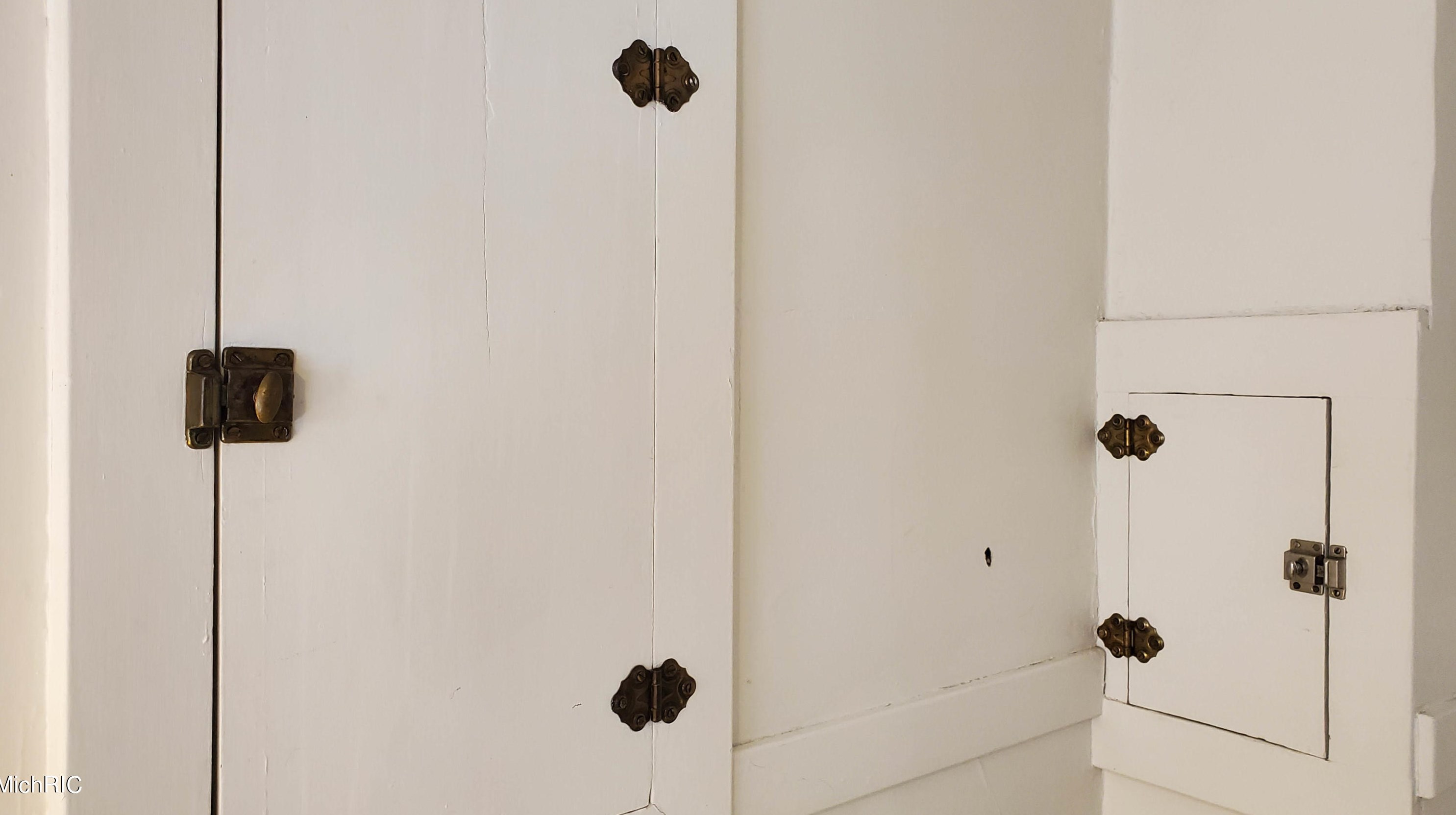 1408 Milton St, Grand Rapids MI  49506-1713 exterior