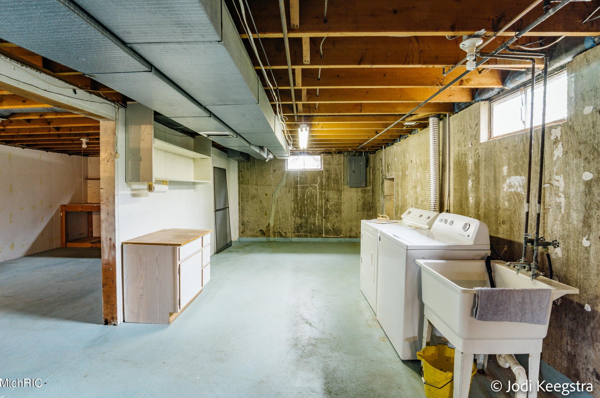 1100 Allison Ave, Grand Rapids MI  49534-3601 exterior