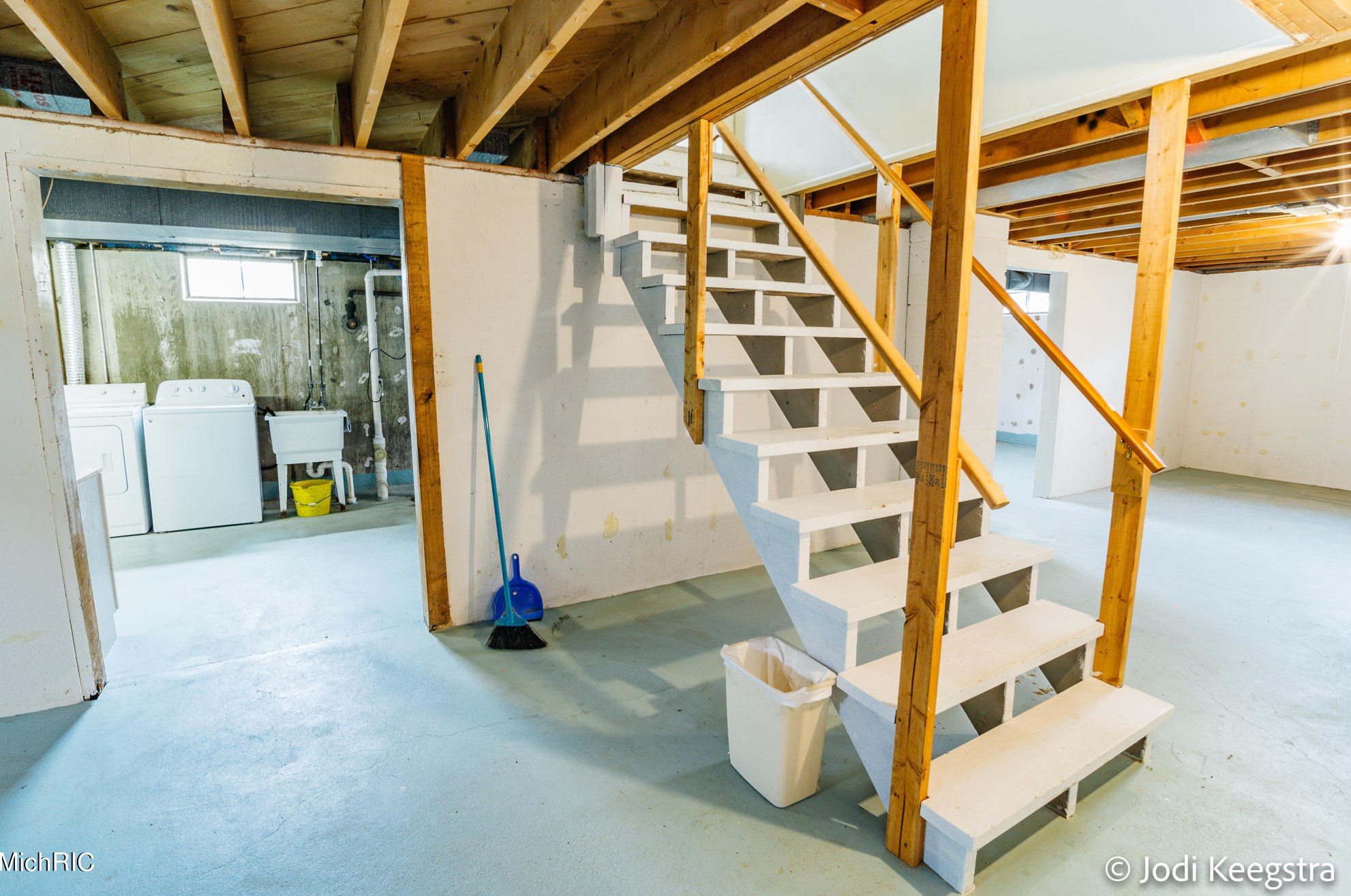 1100 Allison Ave, Grand Rapids MI  49534-3601 exterior