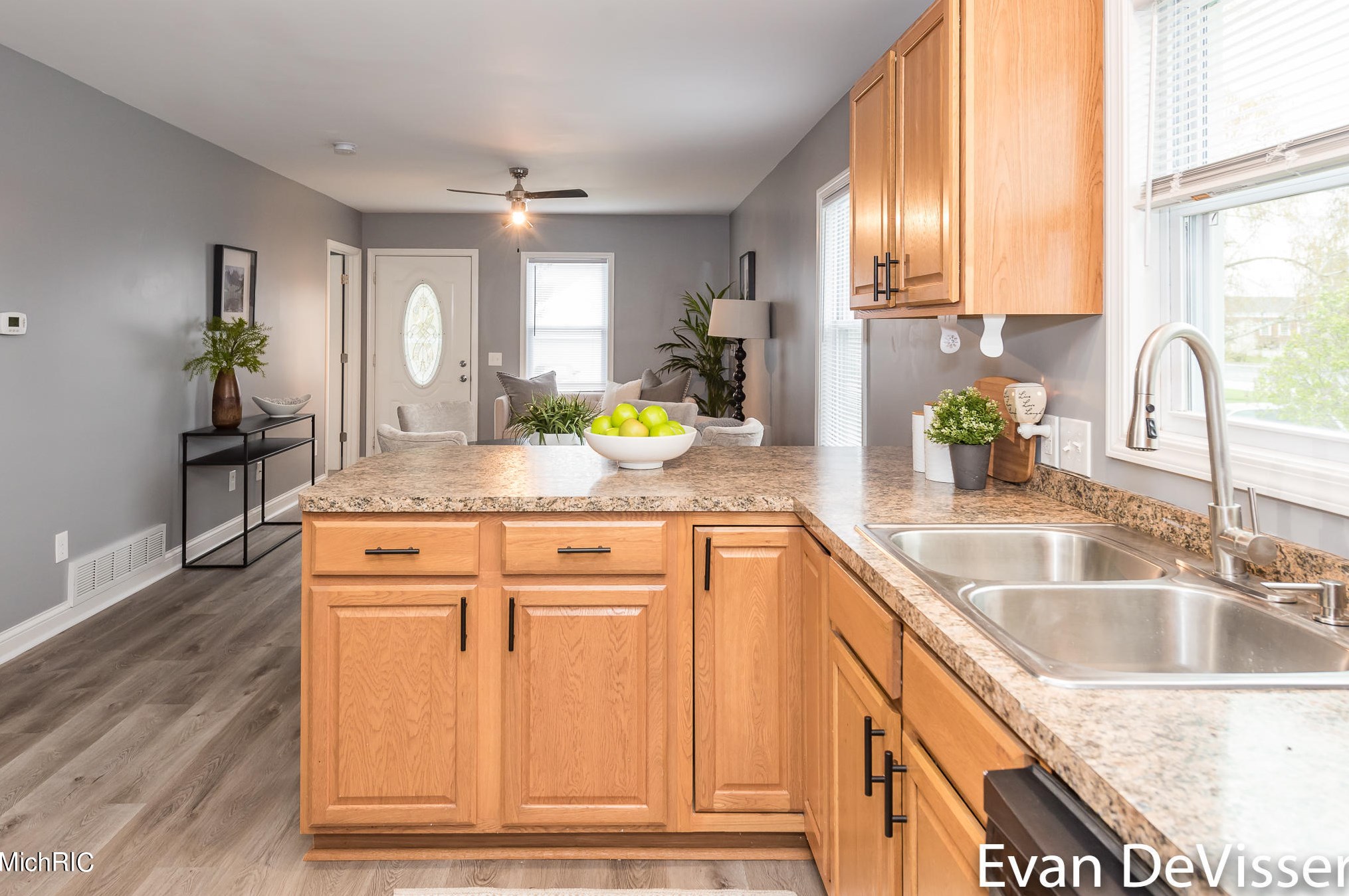 2482 85th St, Byron Township MI  49315-9260 exterior