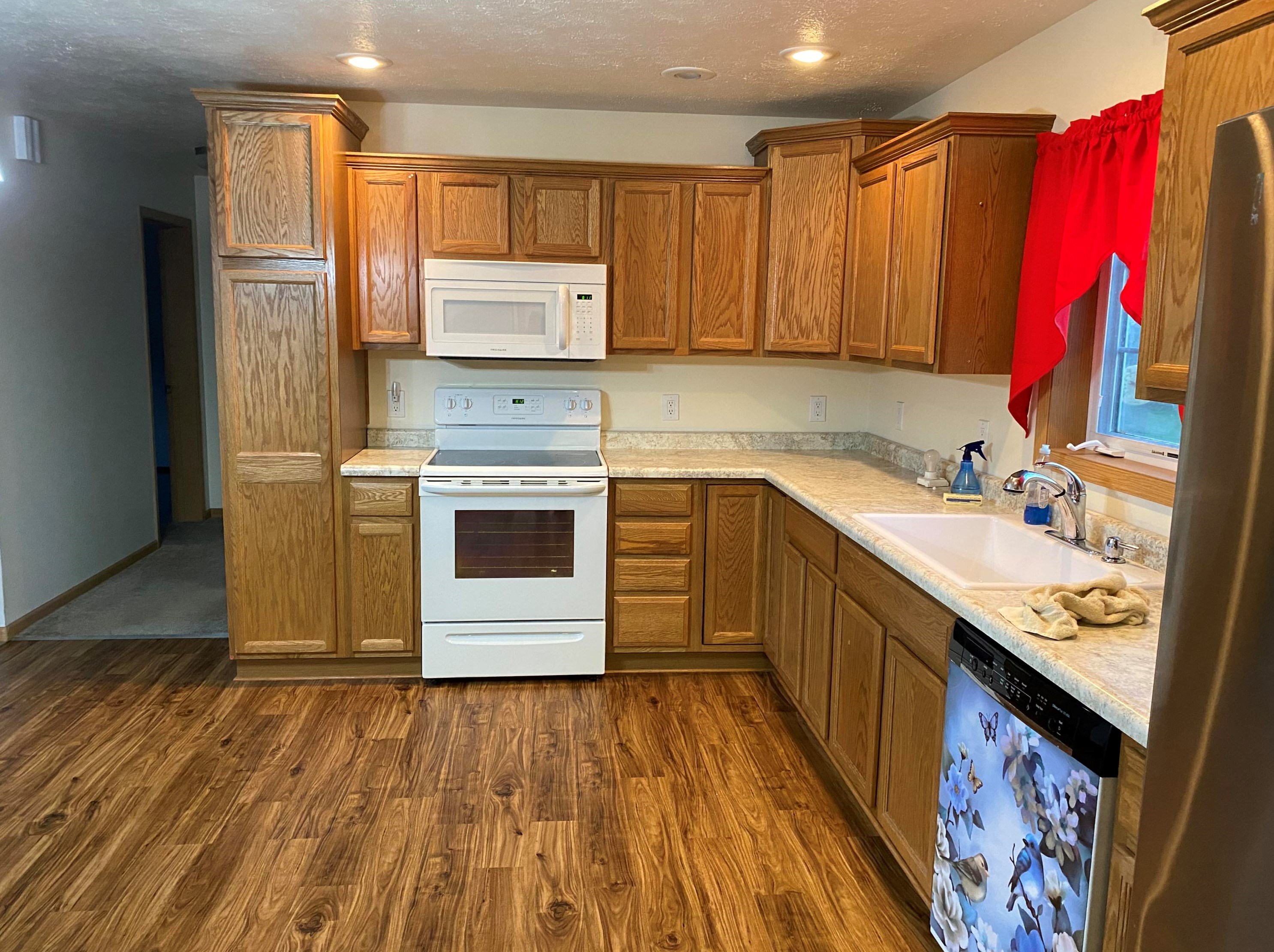 998 Leet Rd, Niles MI 49120-9741 exterior