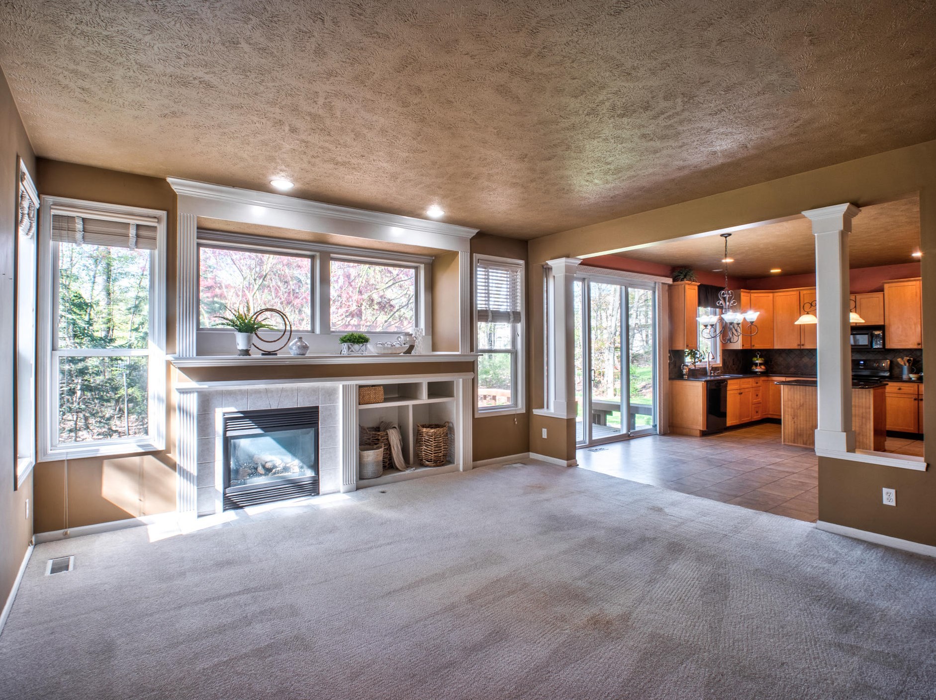 3443 Meadow Grove Dr, Grand Rapids MI  49512-9431 exterior