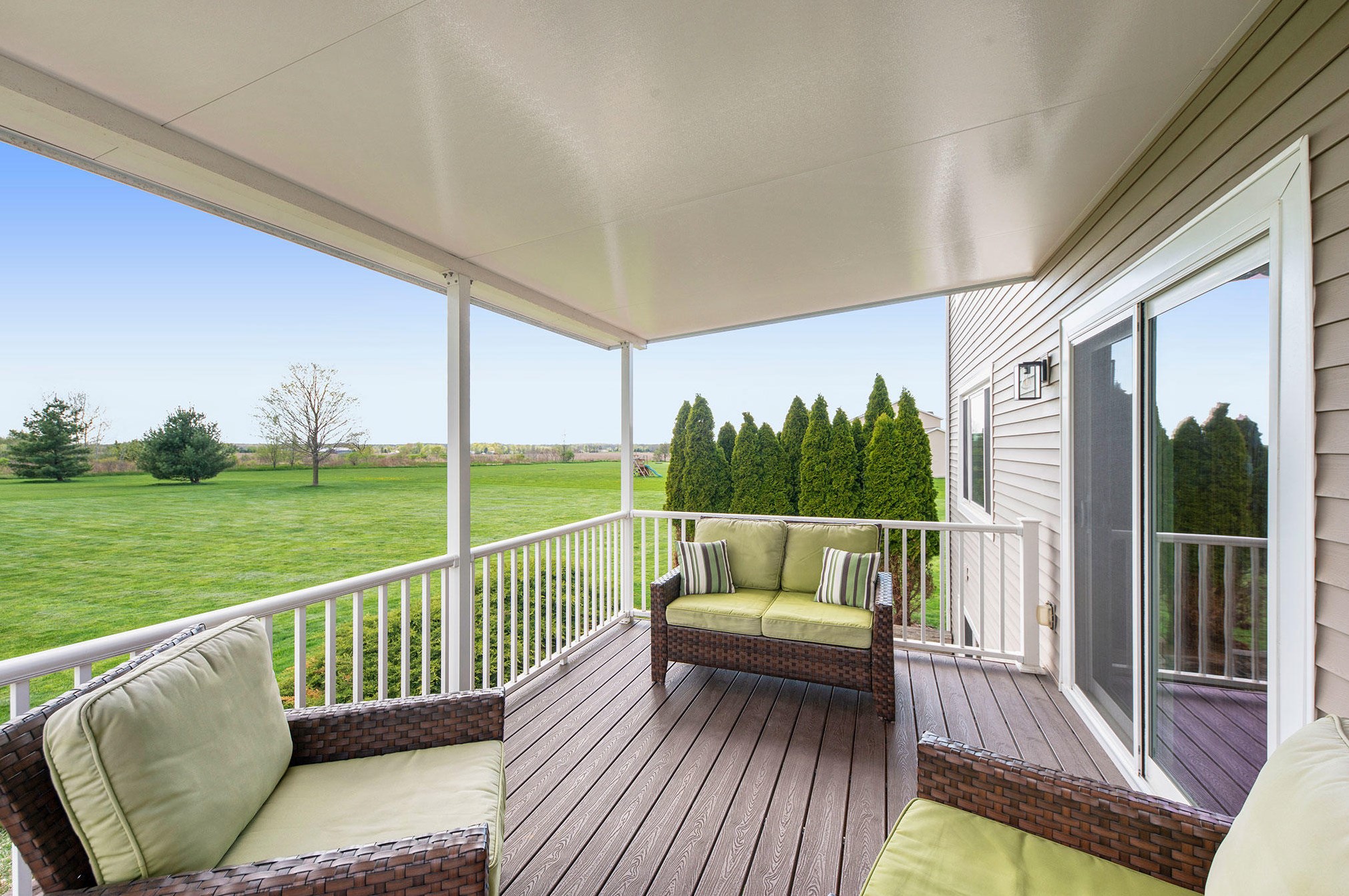 9326 Clear Meadow Dr, Ada MI 49301-8119 exterior