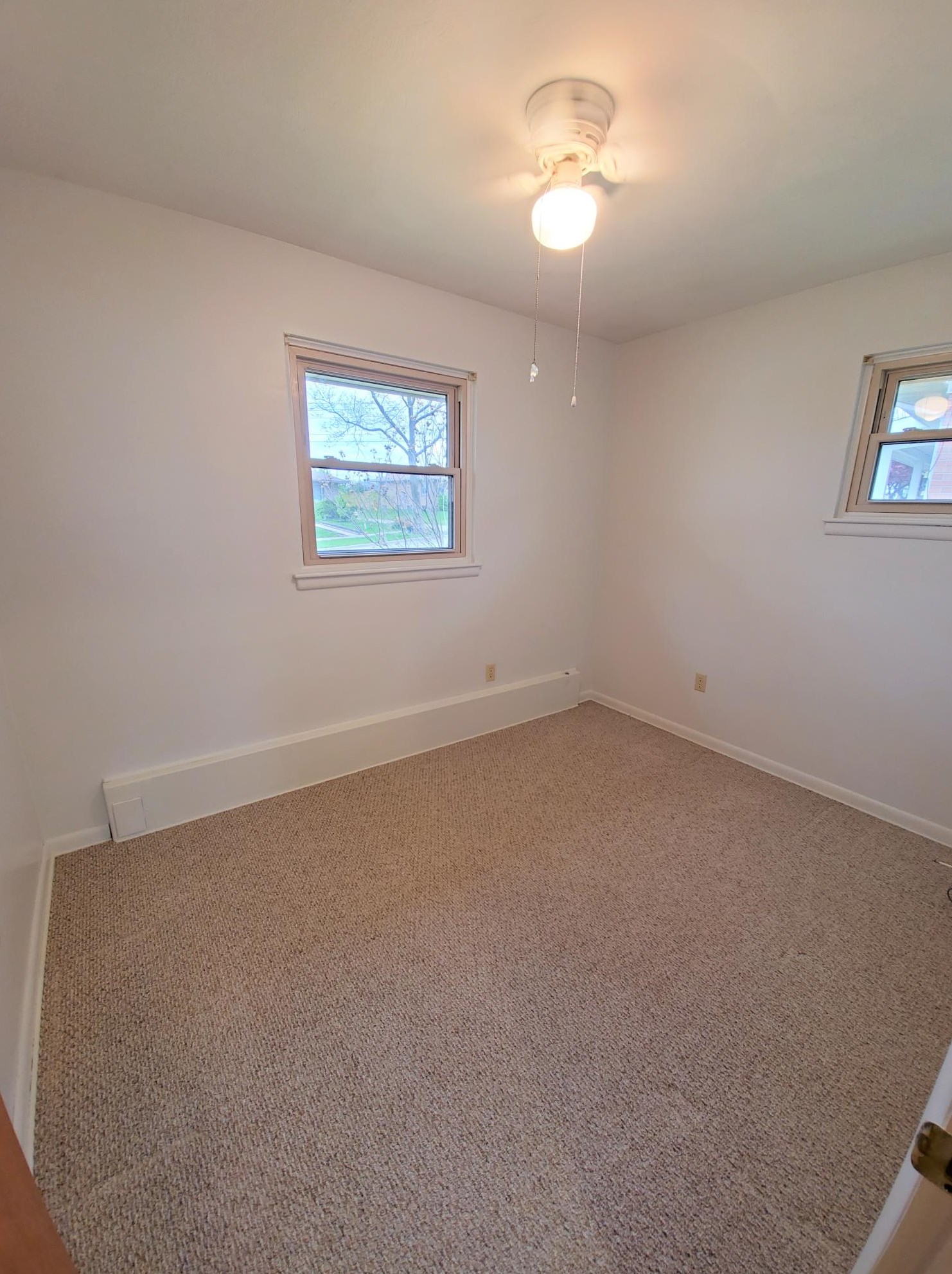 817 Tamarack Ave, Grand Rapids MI  49504-4350 exterior