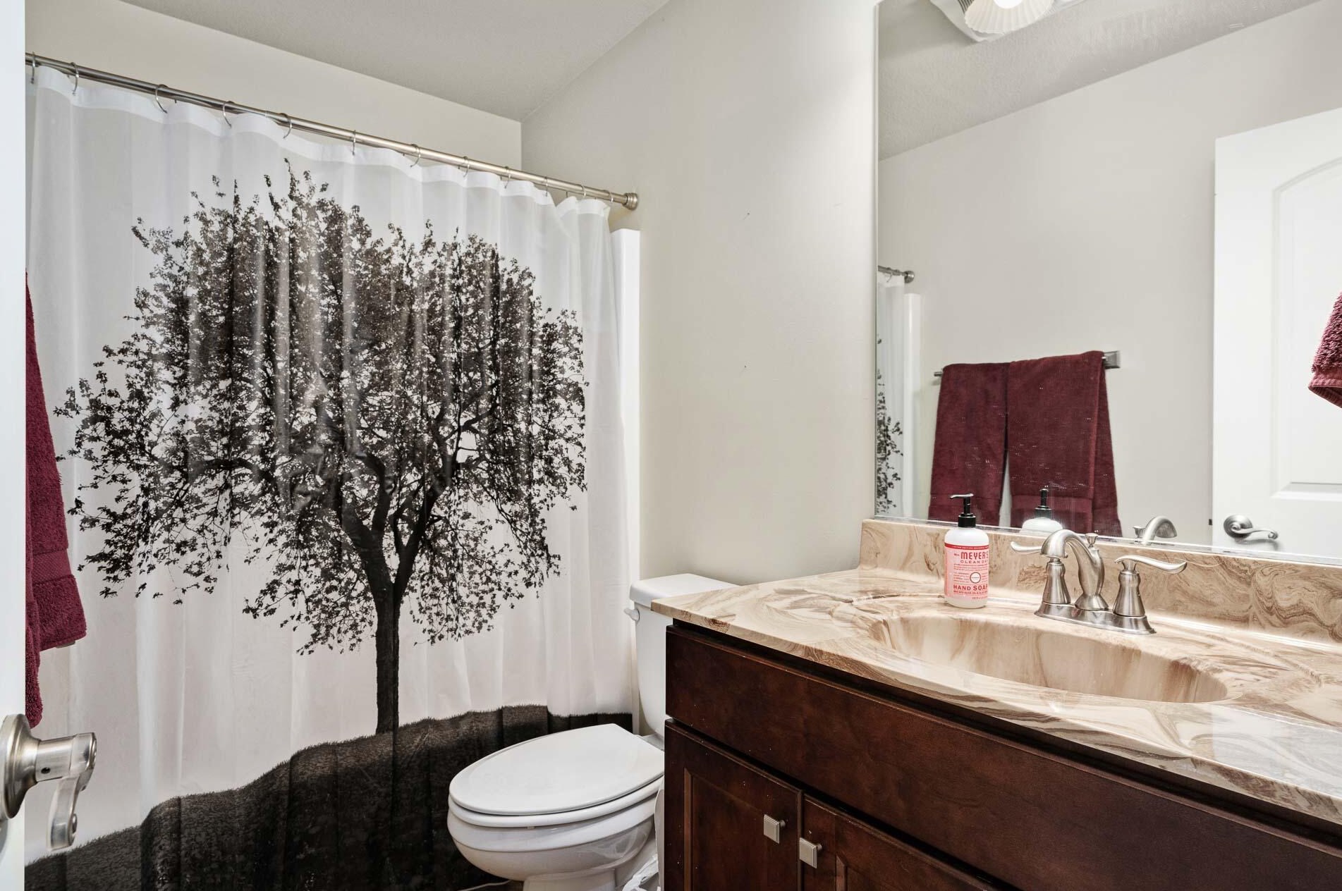 541 Union St, Niles MI  49120-1536 exterior