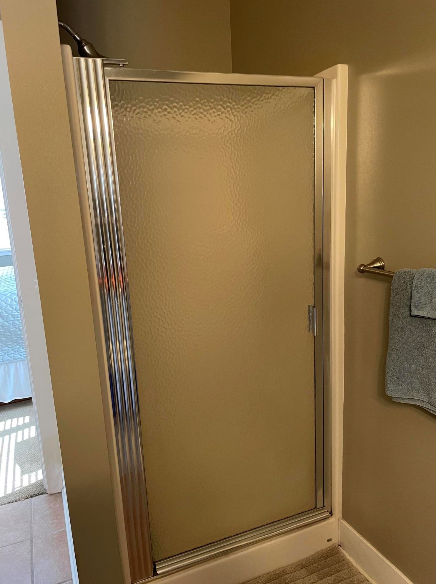 18400 Ridge Ct, Spring Lake MI 49456-8938 exterior