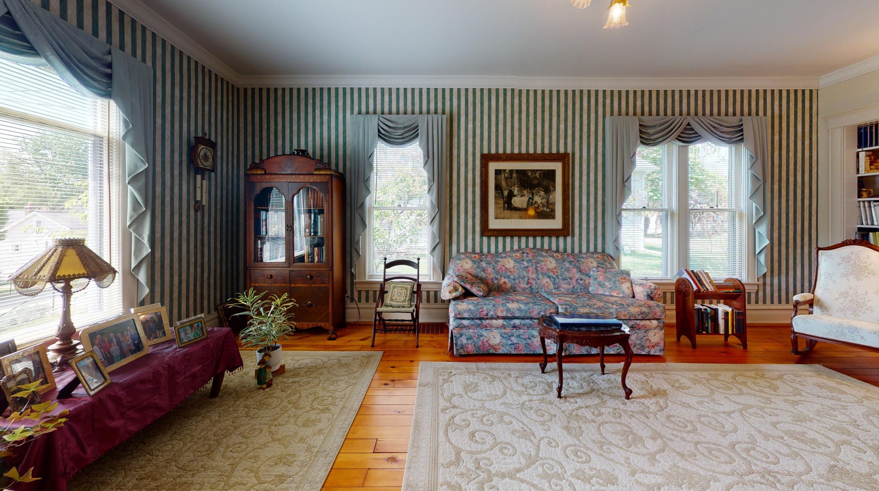 506 Prospect St, Marshall MI  49068-1248 exterior