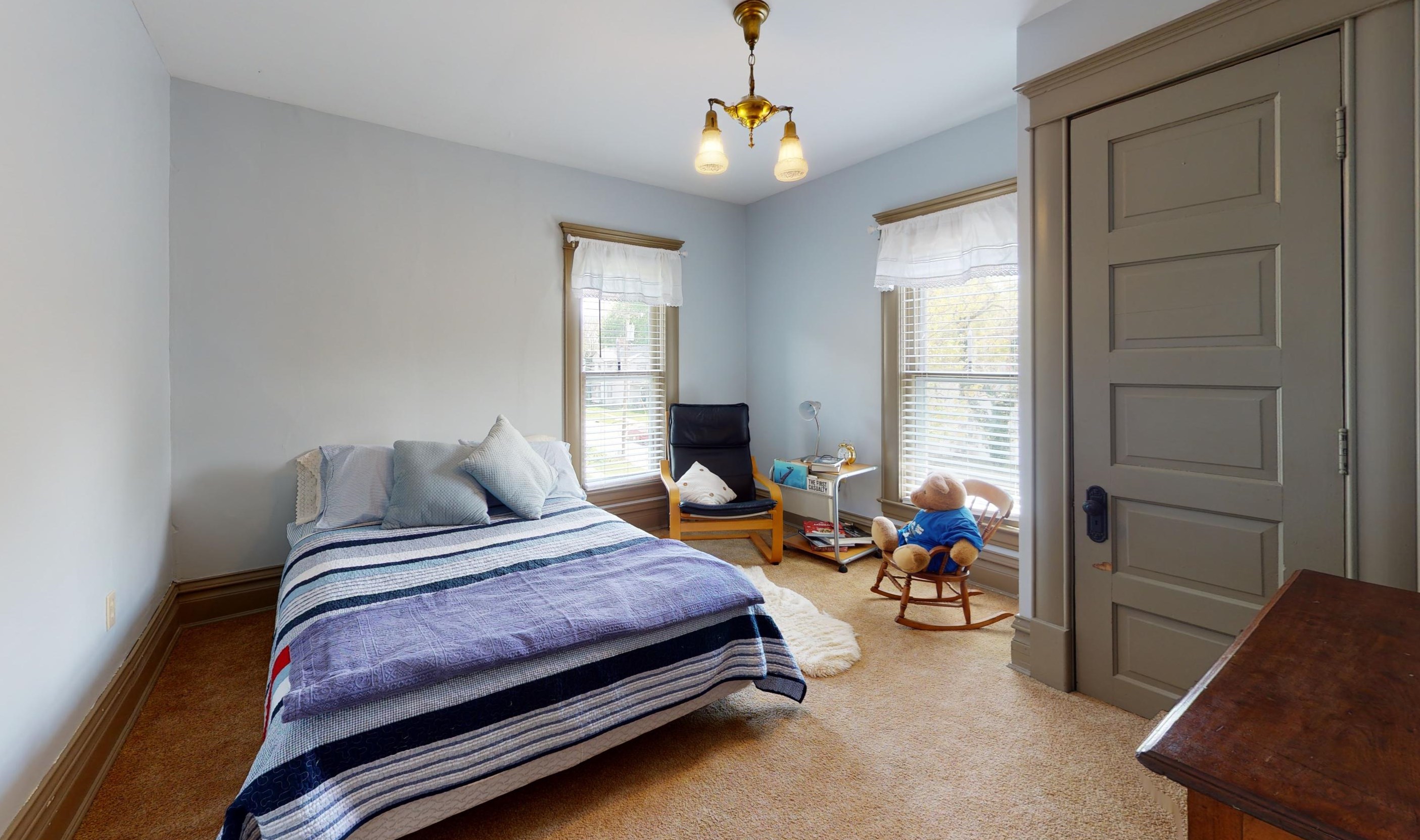 506 Prospect St, Marshall MI  49068-1248 exterior