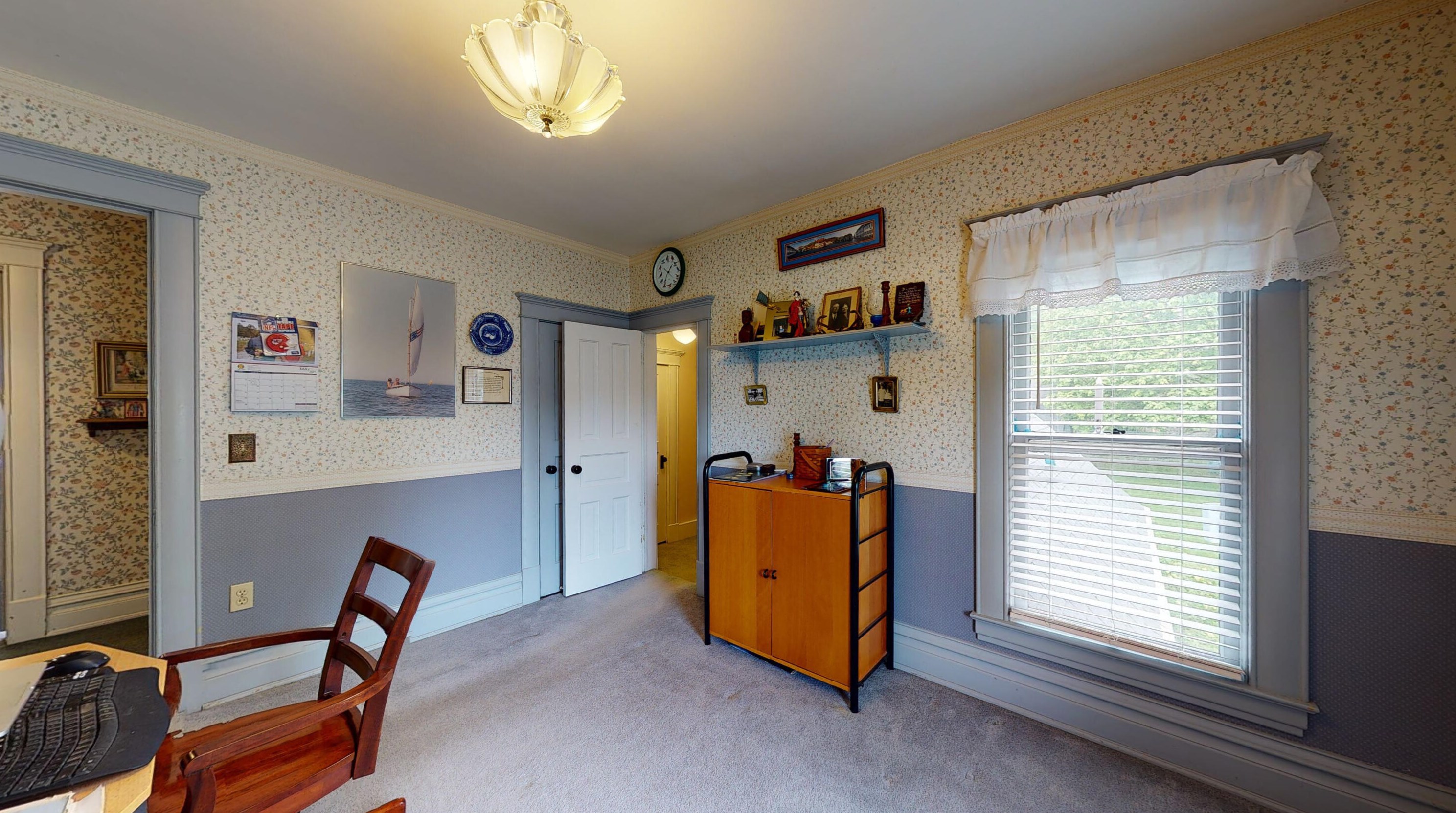 506 Prospect St, Marshall MI  49068-1248 exterior