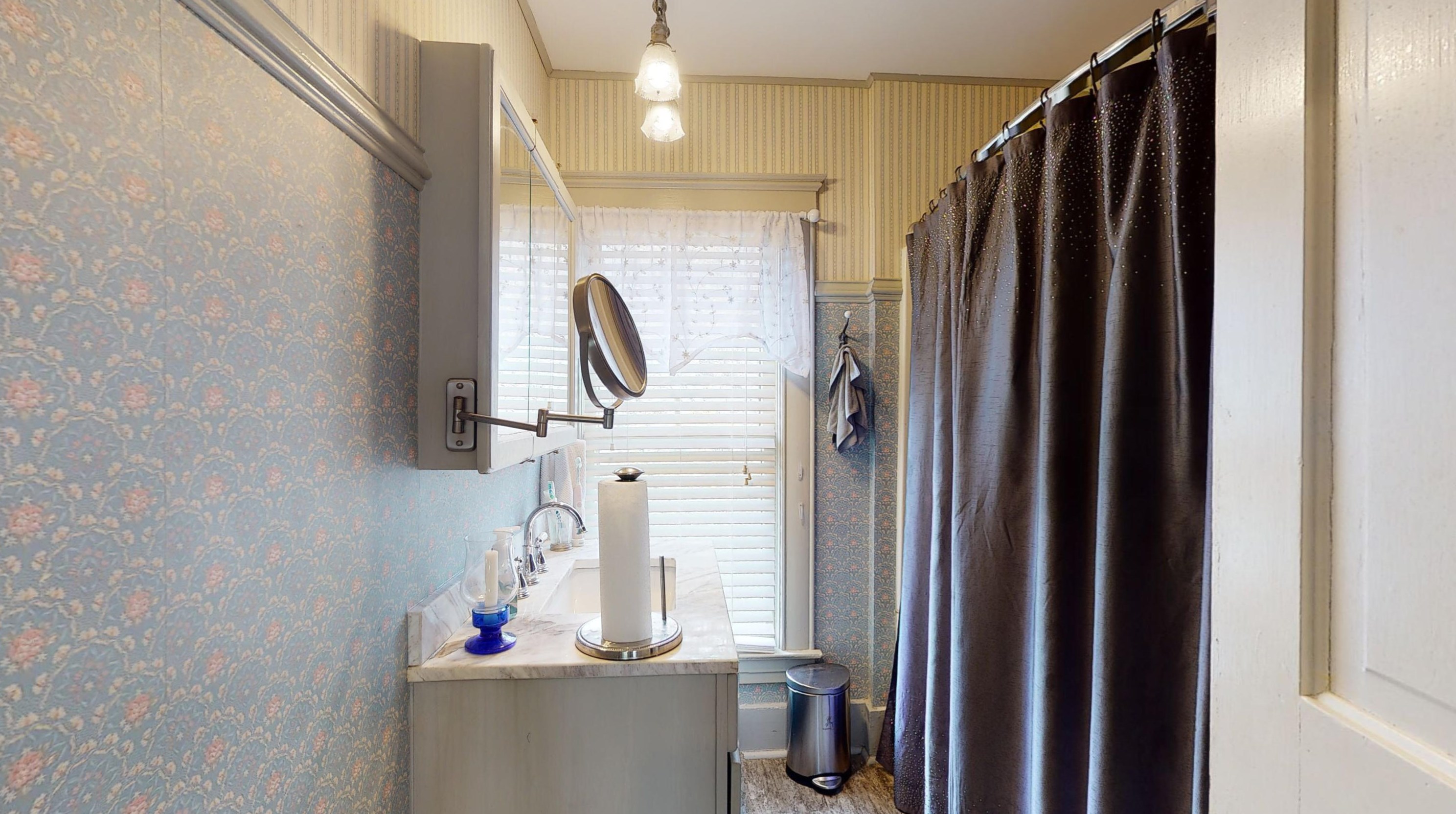 506 Prospect St, Marshall MI  49068-1248 exterior