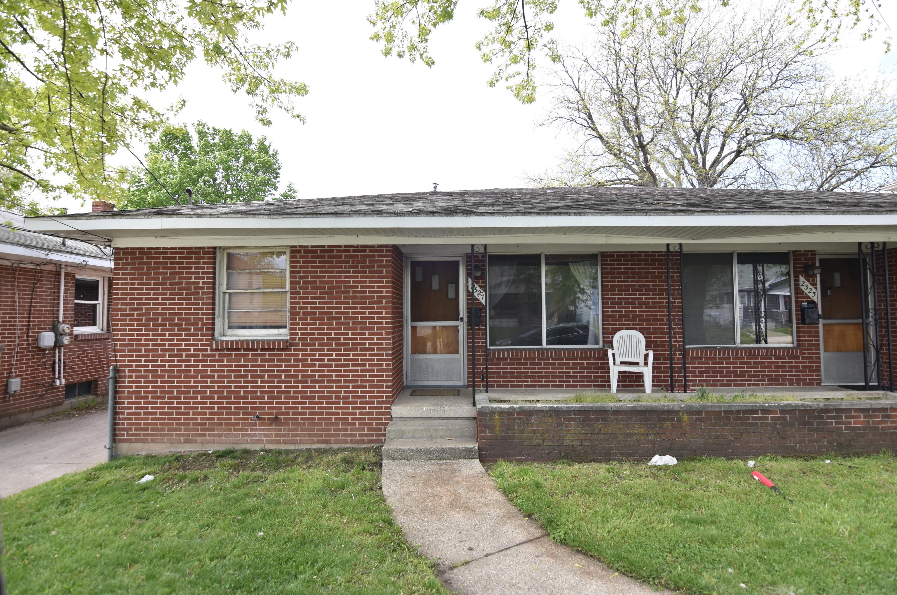 2325 Mckee Ave, Grand Rapids MI  49503-8084 exterior