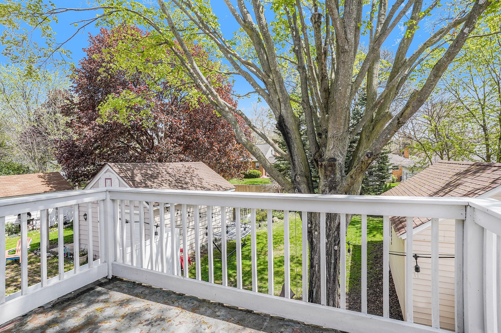 64 Wallinwood Ave, Grand Rapids MI  49503-3720 exterior