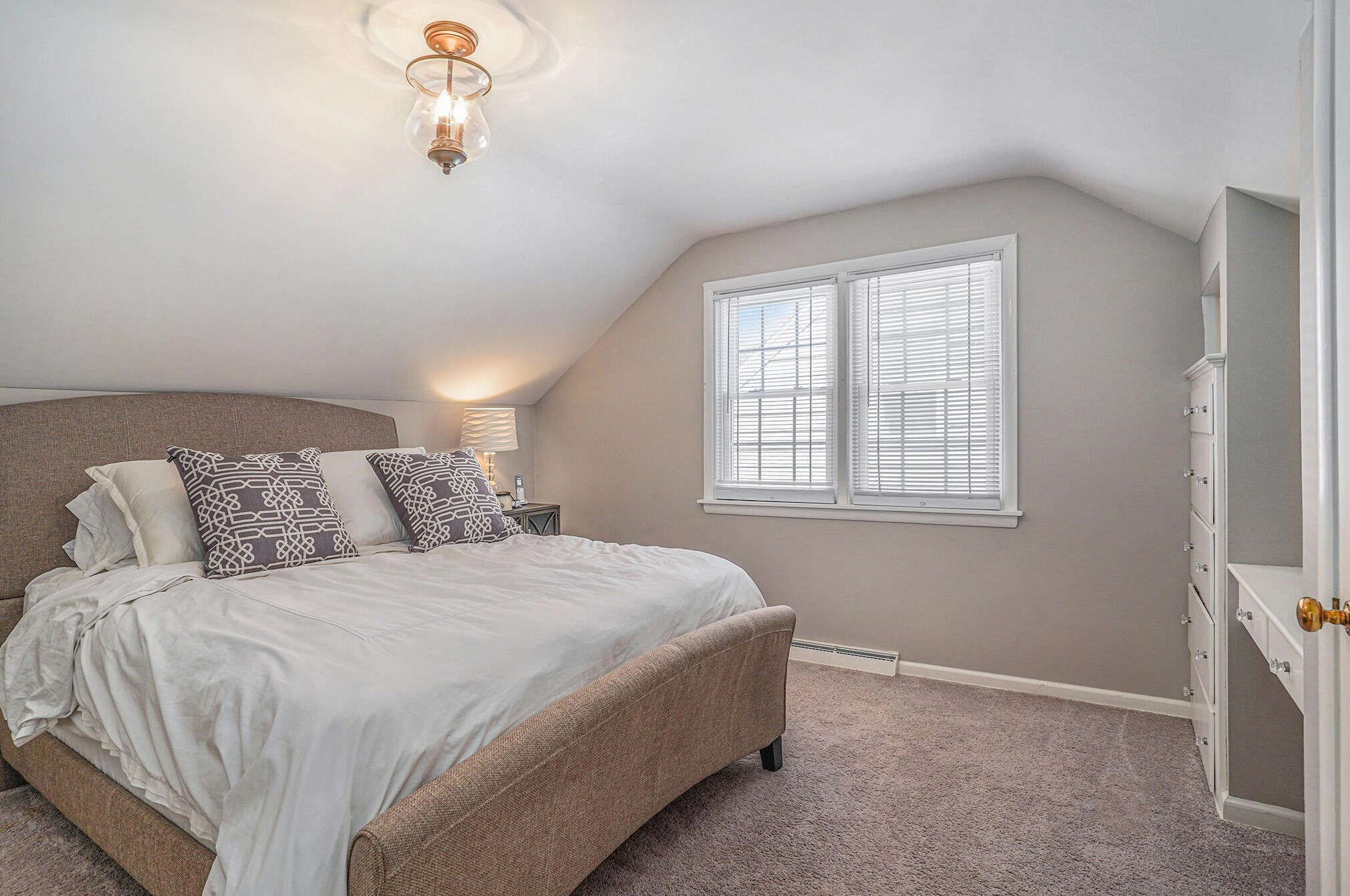 64 Wallinwood Ave, Grand Rapids MI  49503-3720 exterior