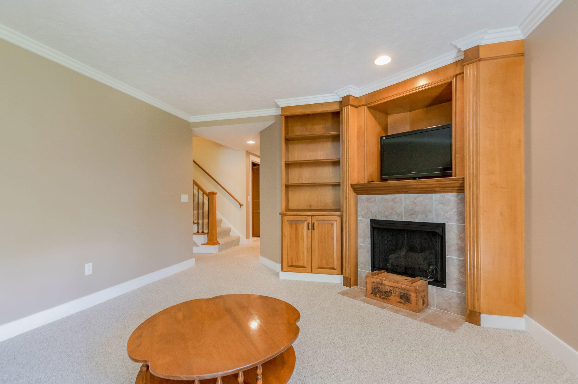 1422 Leffingwell Ave, Grand Rapids MI  49525-4526 exterior