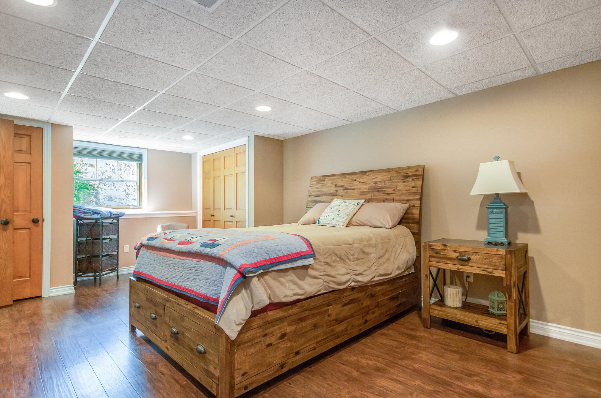 1422 Leffingwell Ave, Grand Rapids MI  49525-4526 exterior