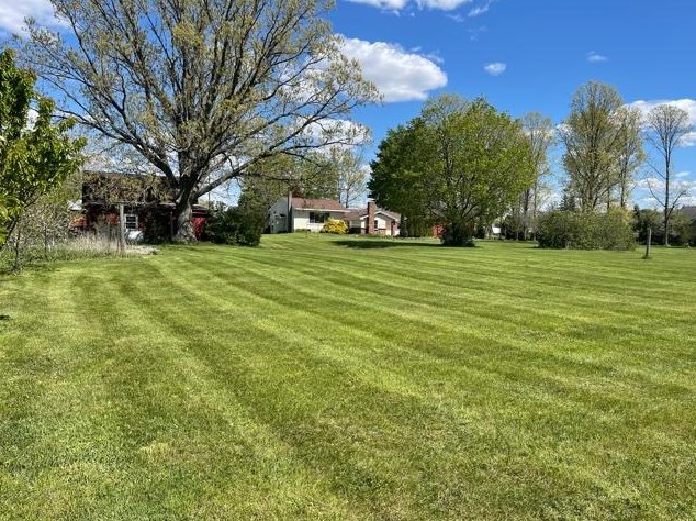 8745 24th Ave, Jenison MI  49428-9457 exterior