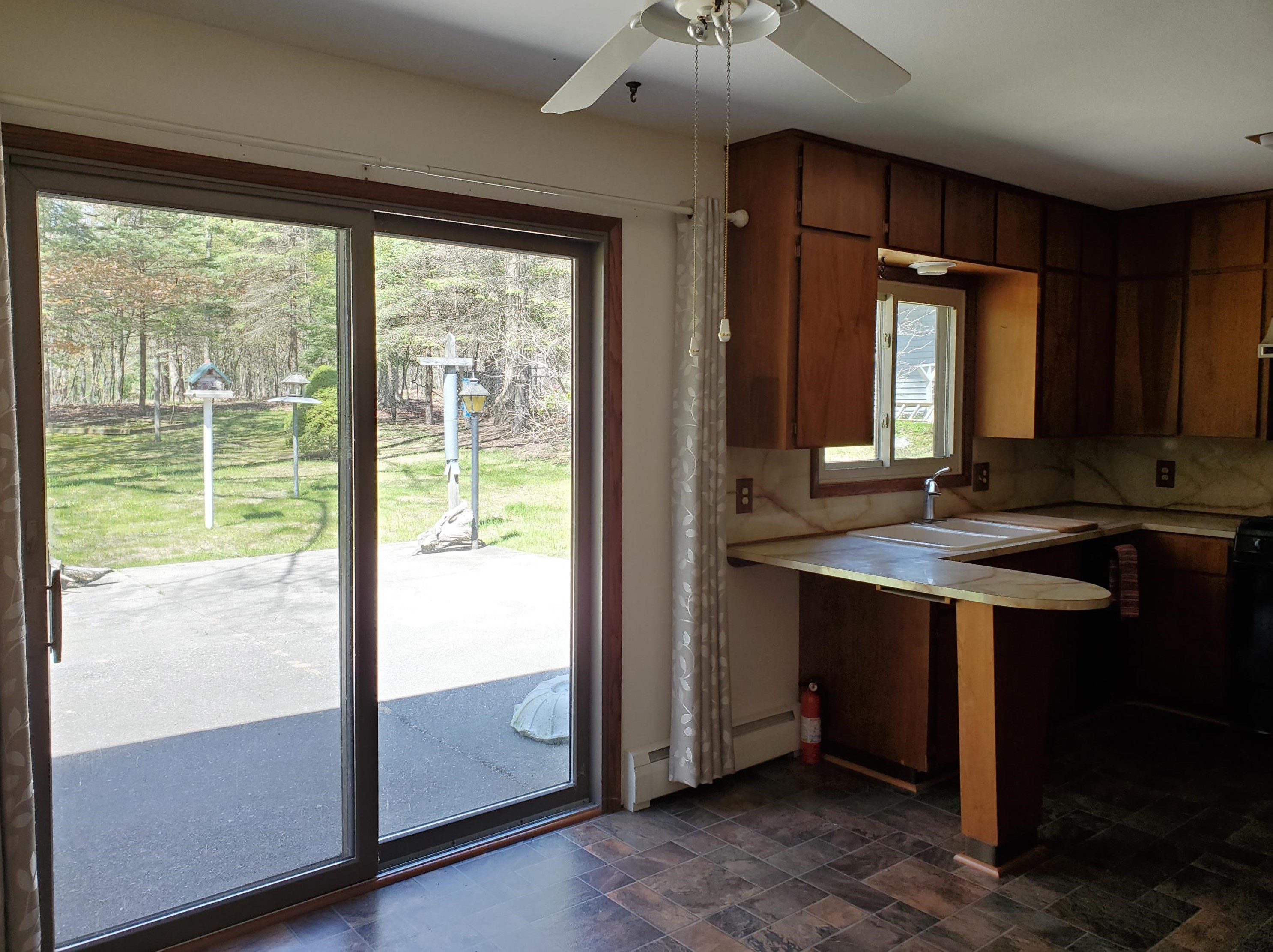 6532 Virnetta Dr, Ludington MI  49431-1036 exterior