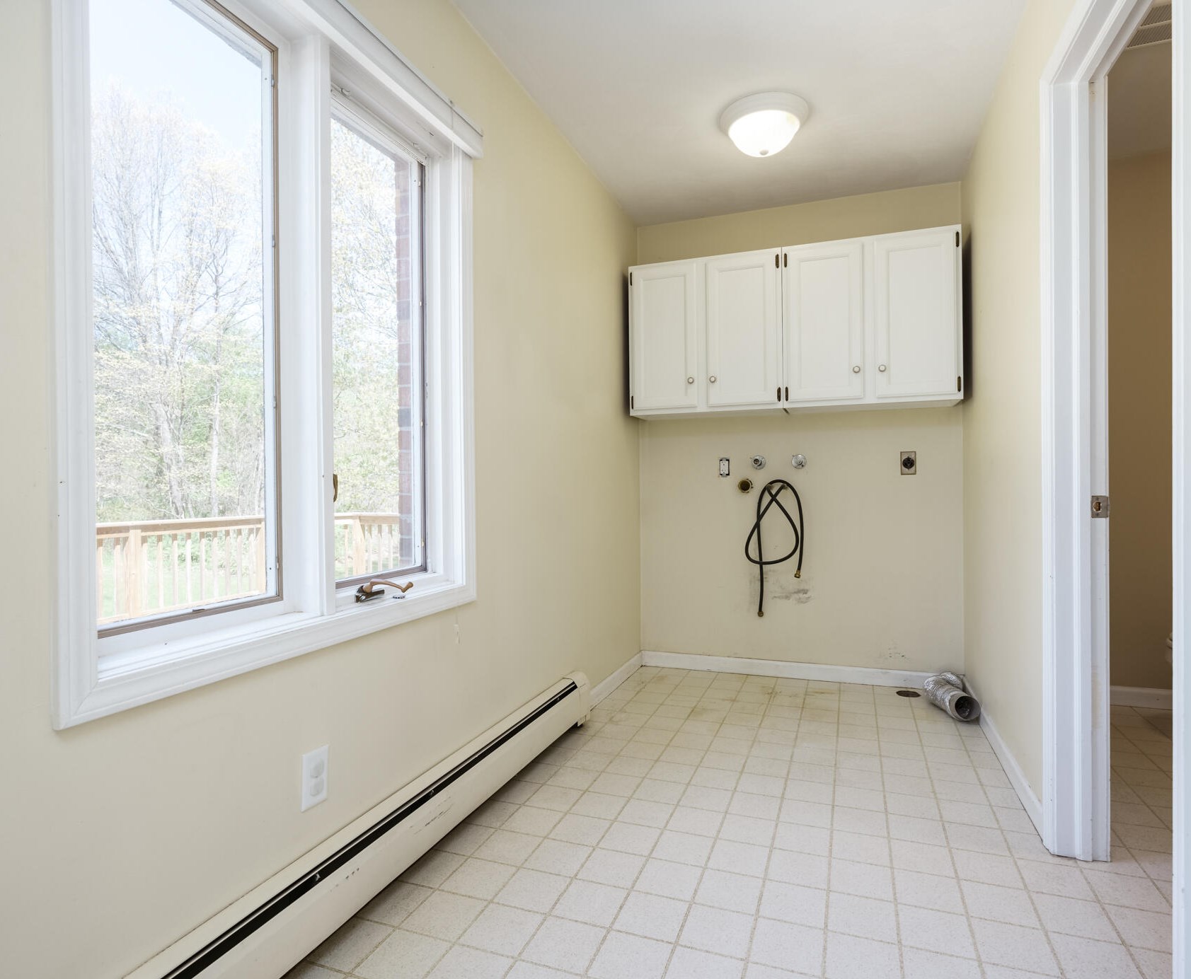 42400 27th St, Mattawan MI  49071-8741 exterior