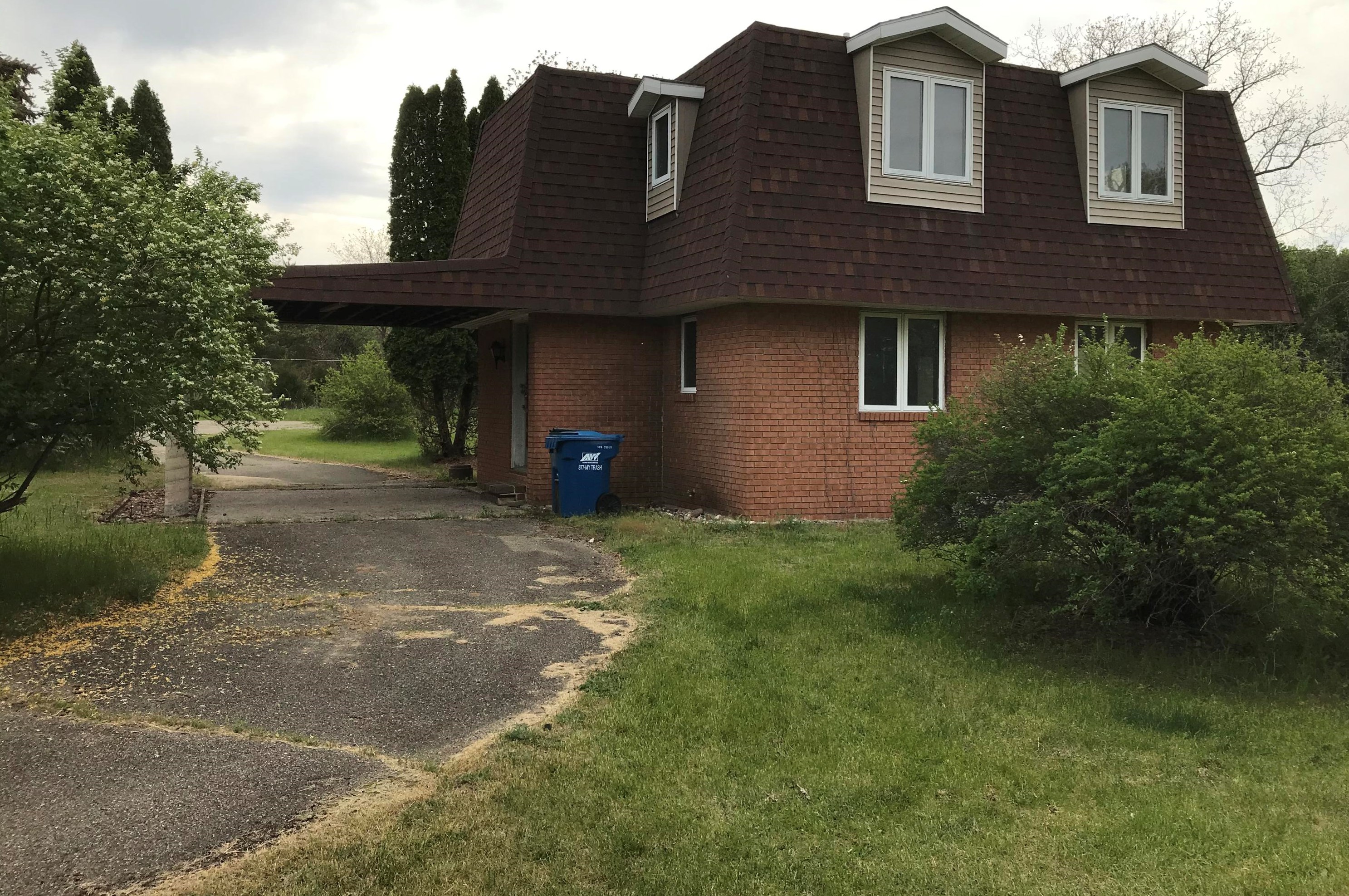 51630 30 St, Paw Paw MI 49079-9499 exterior