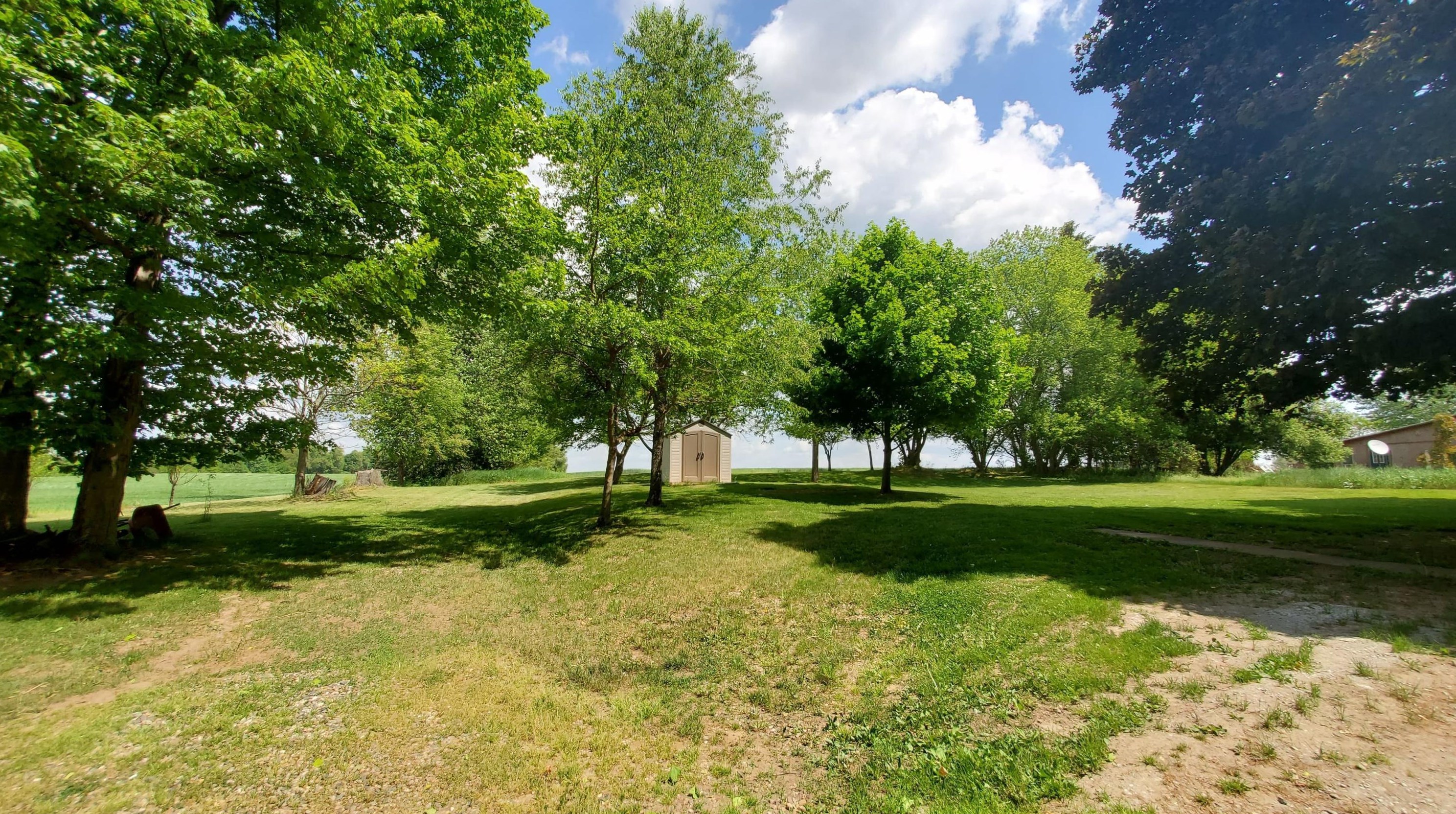 505 Main St, Springport MI  49284-9775 exterior