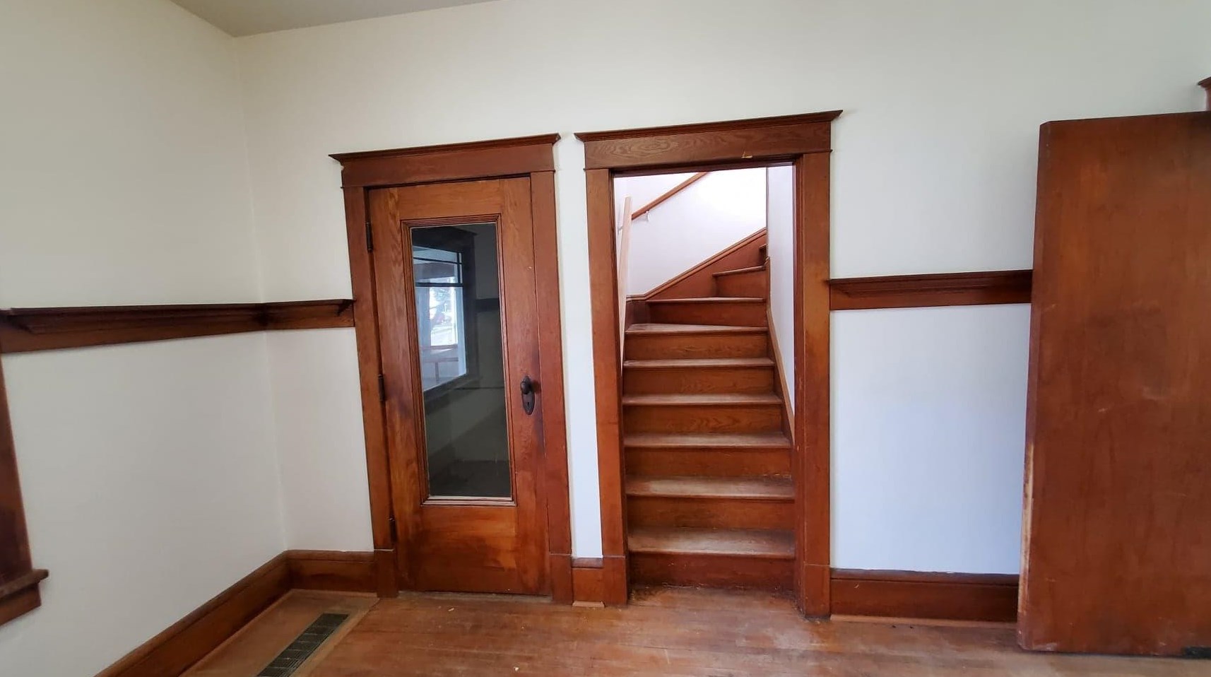 505 Main St, Springport MI  49284-9775 exterior