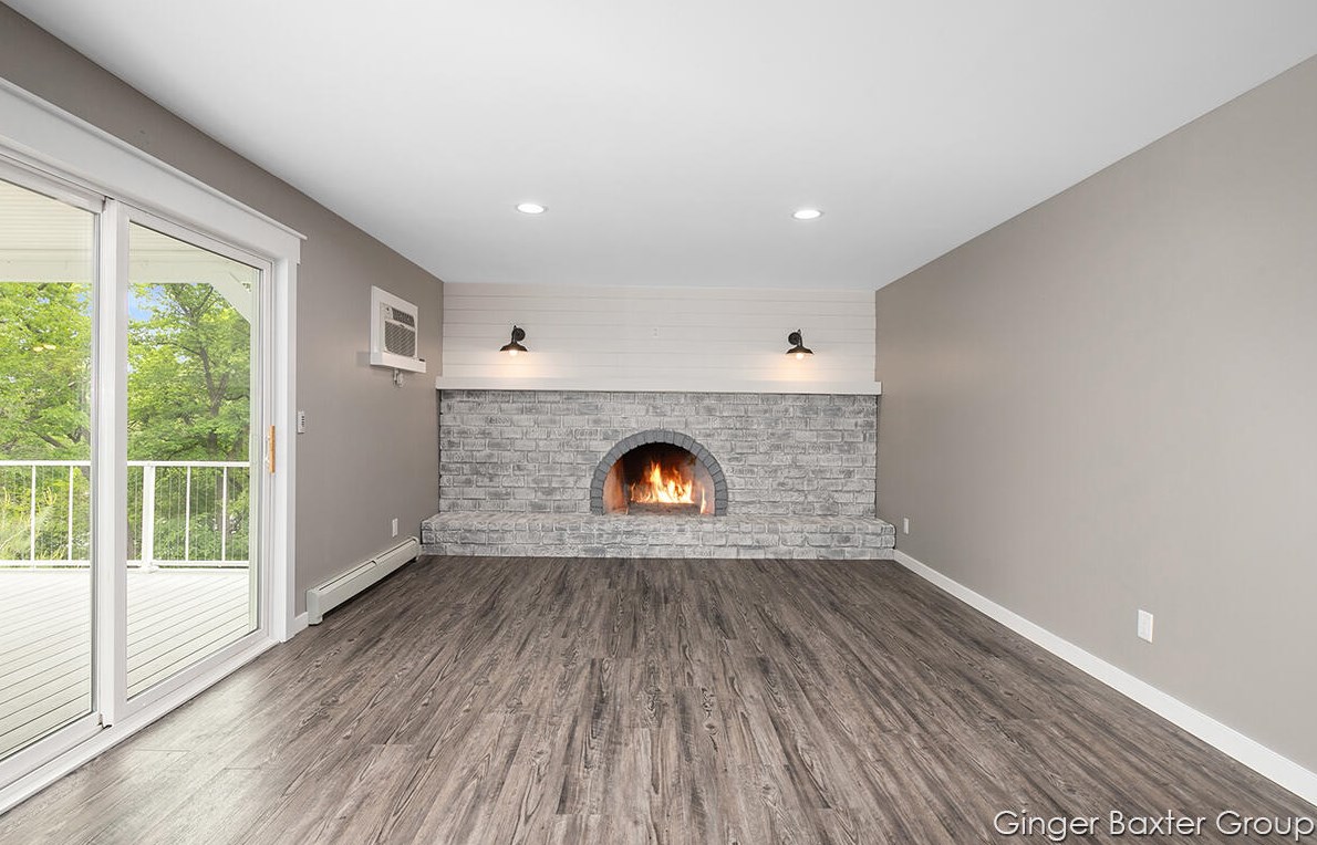 2532 Northboro Ct, Grand Rapids MI 49525-3012 exterior