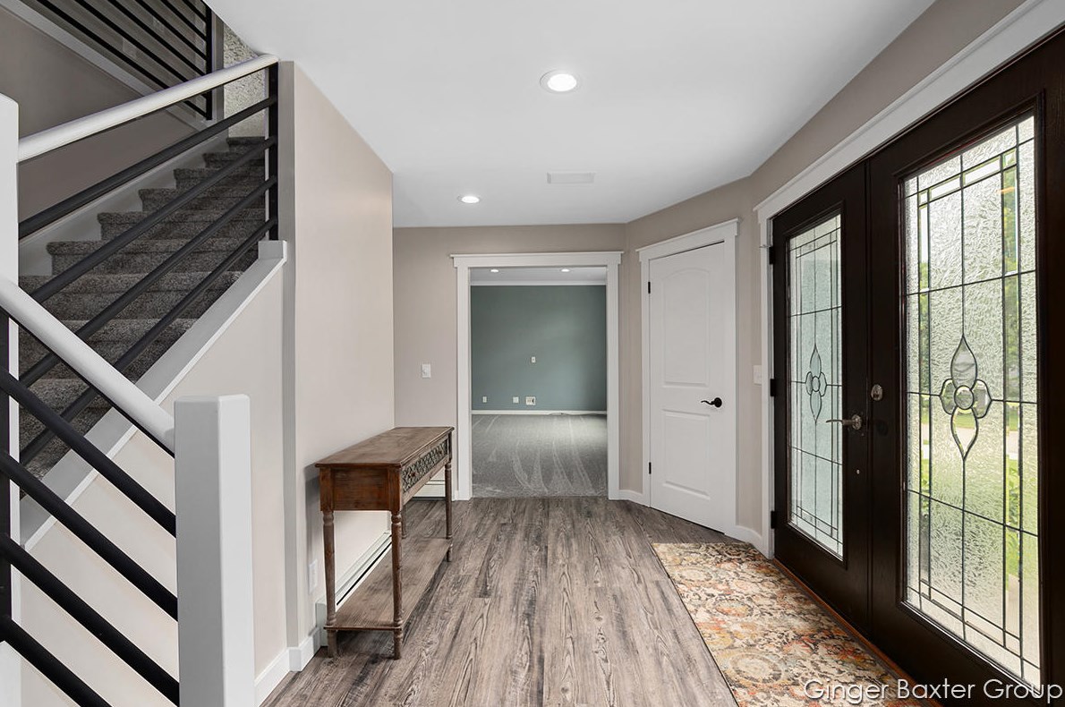 2532 Northboro Ct, Grand Rapids MI  49525-3014 exterior