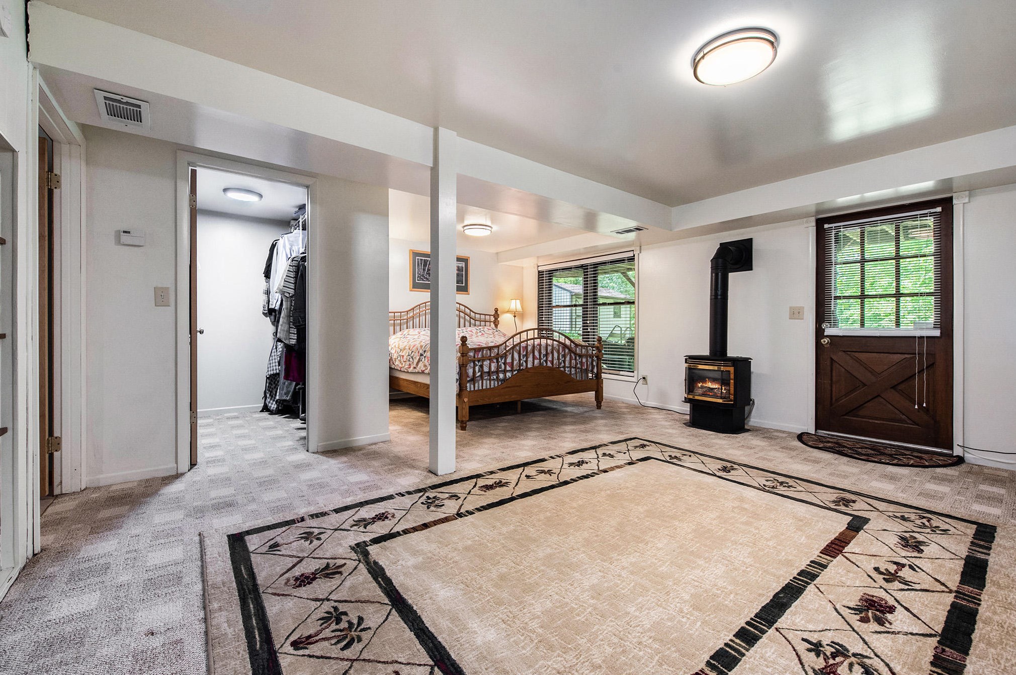 219 Squaw Creek Rd, Marshall MI  49068-9507 exterior