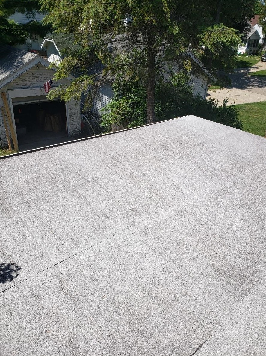 919 Garfield Ave, Grand Rapids MI  49504-4022 exterior