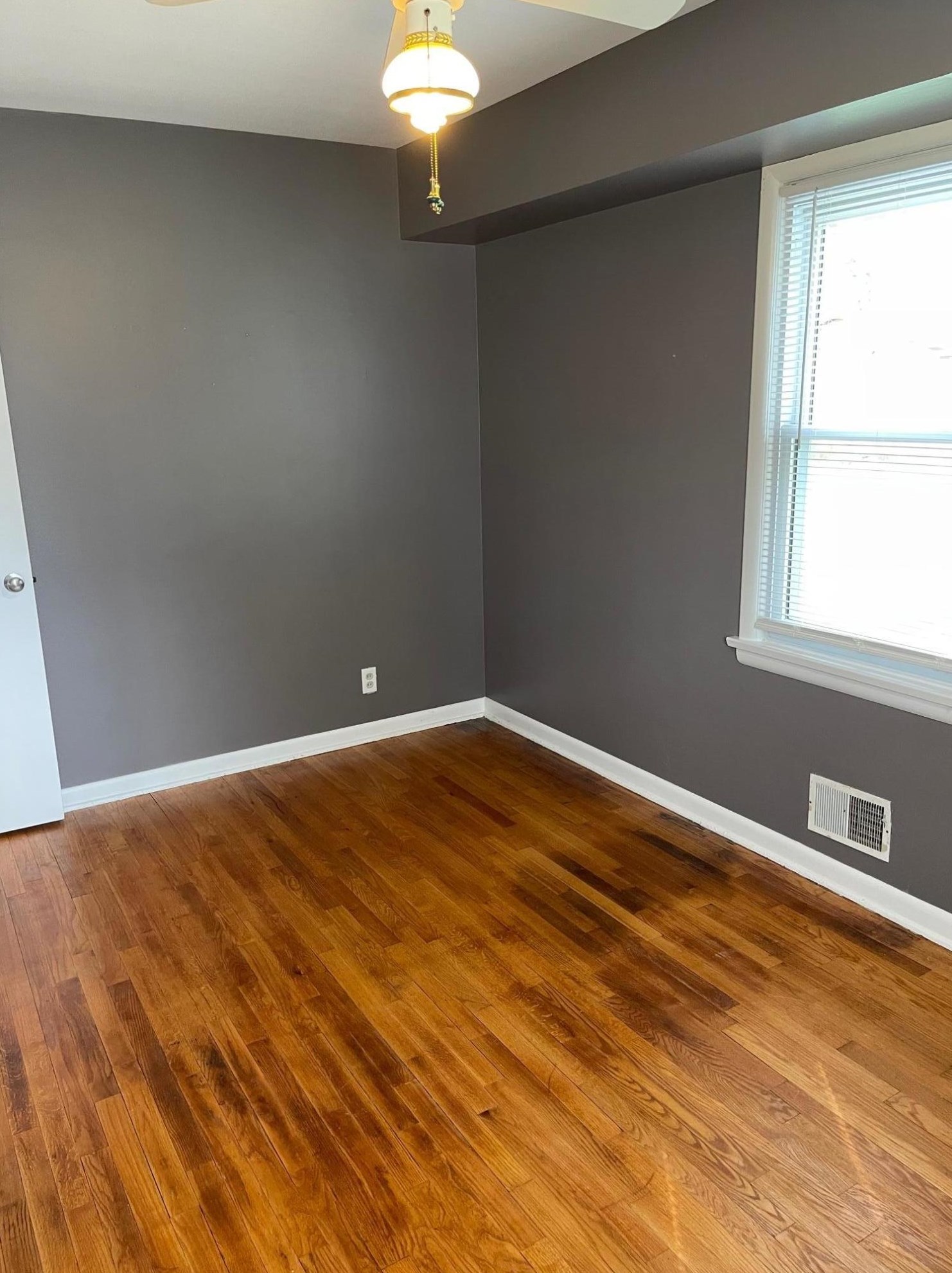 1180 Beechwood Dr, Jenison MI  49428-8320 exterior