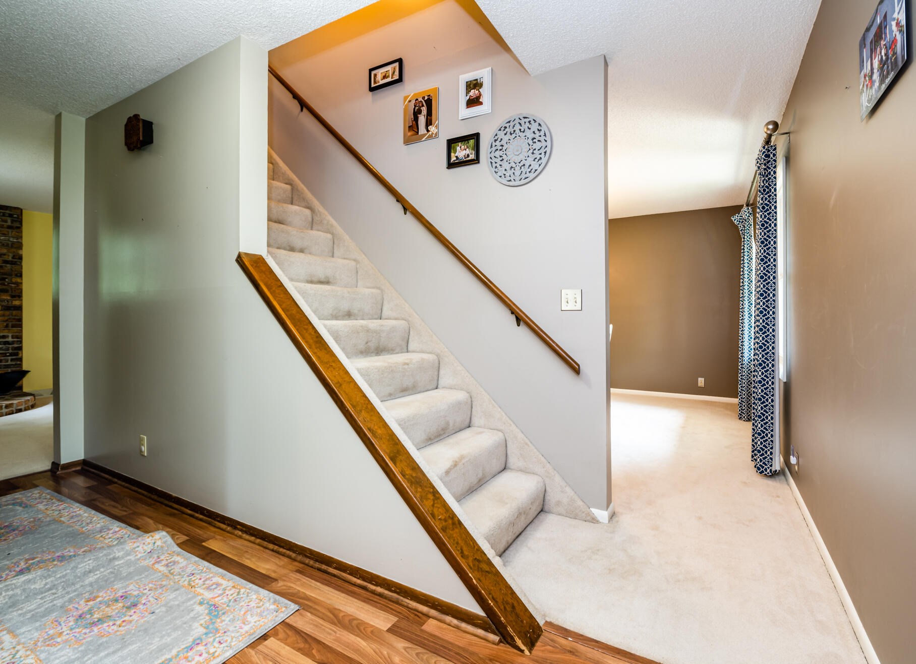 5172 Riverview Dr, Coloma MI  49038-9550 exterior