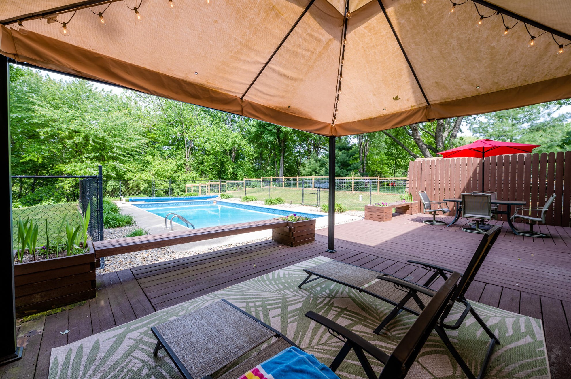 5172 Riverview Dr, Coloma MI  49038-9550 exterior