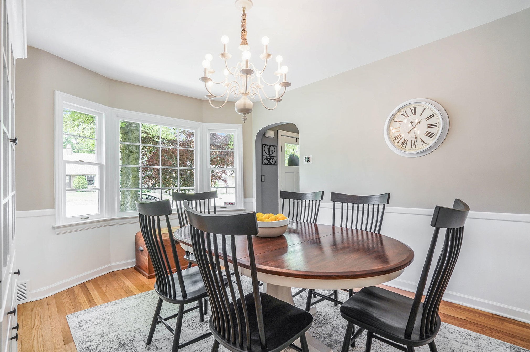 1668 Hall St, Grand Rapids MI  49506-3964 exterior