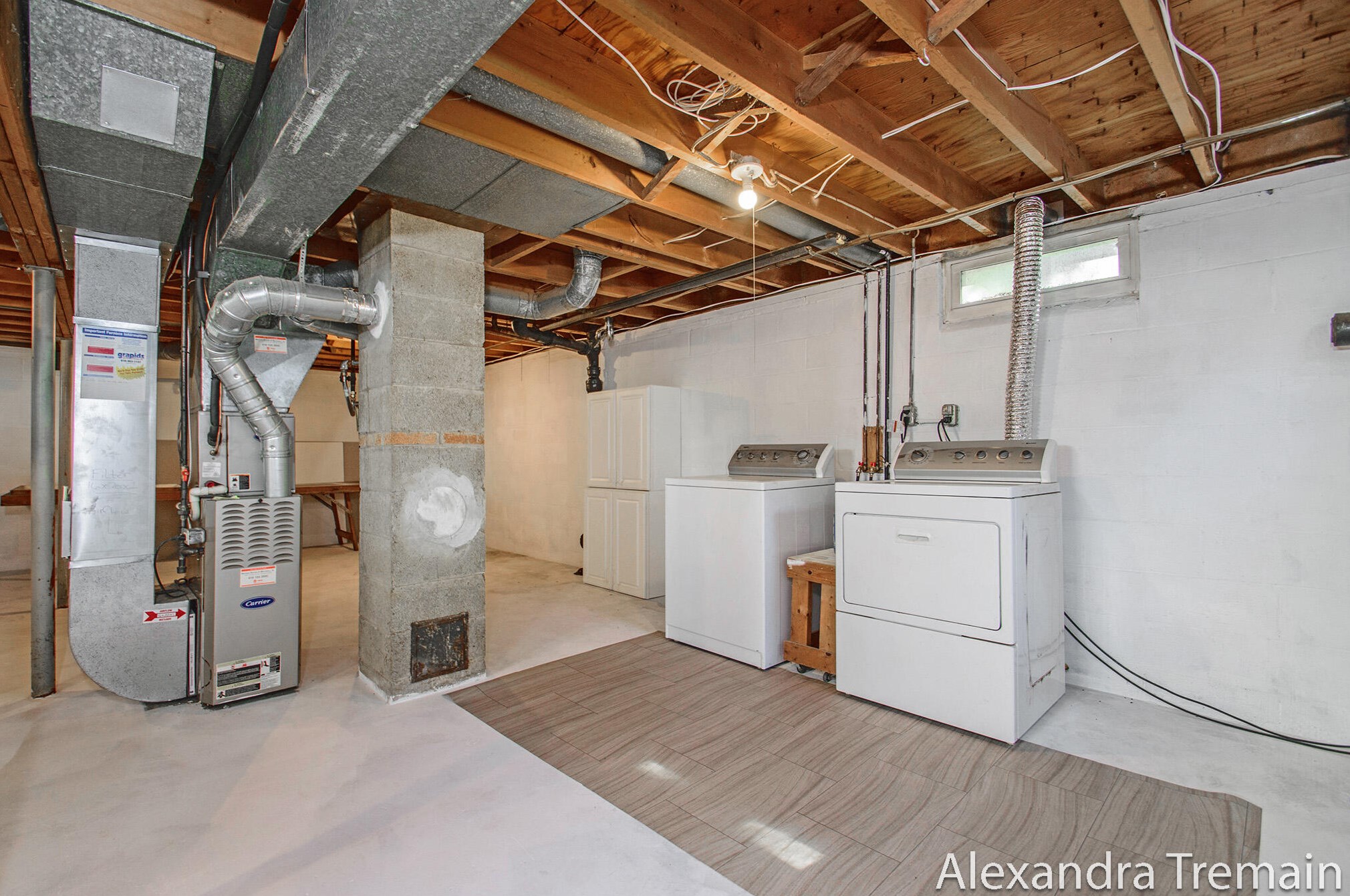 226 43rd St, Grand Rapids MI  49548-3027 exterior