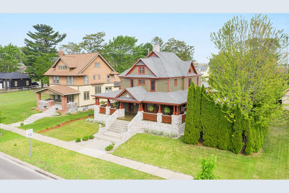 362 W Muskegon Ave, Muskegon, MI 49440 MLS 21021163 Coldwell Banker