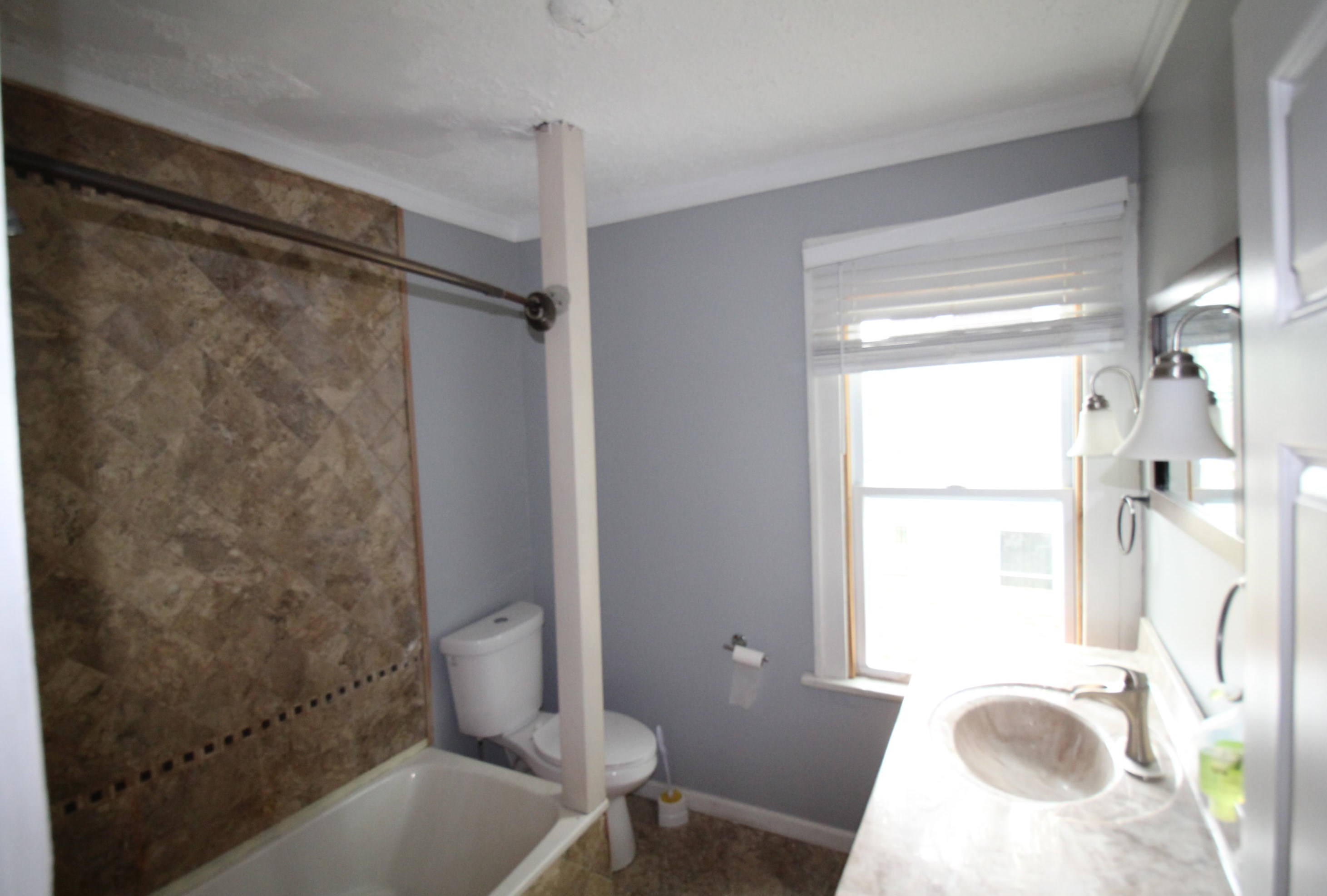 1900 Darwin Ave, Grand Rapids MI  49507-2316 exterior