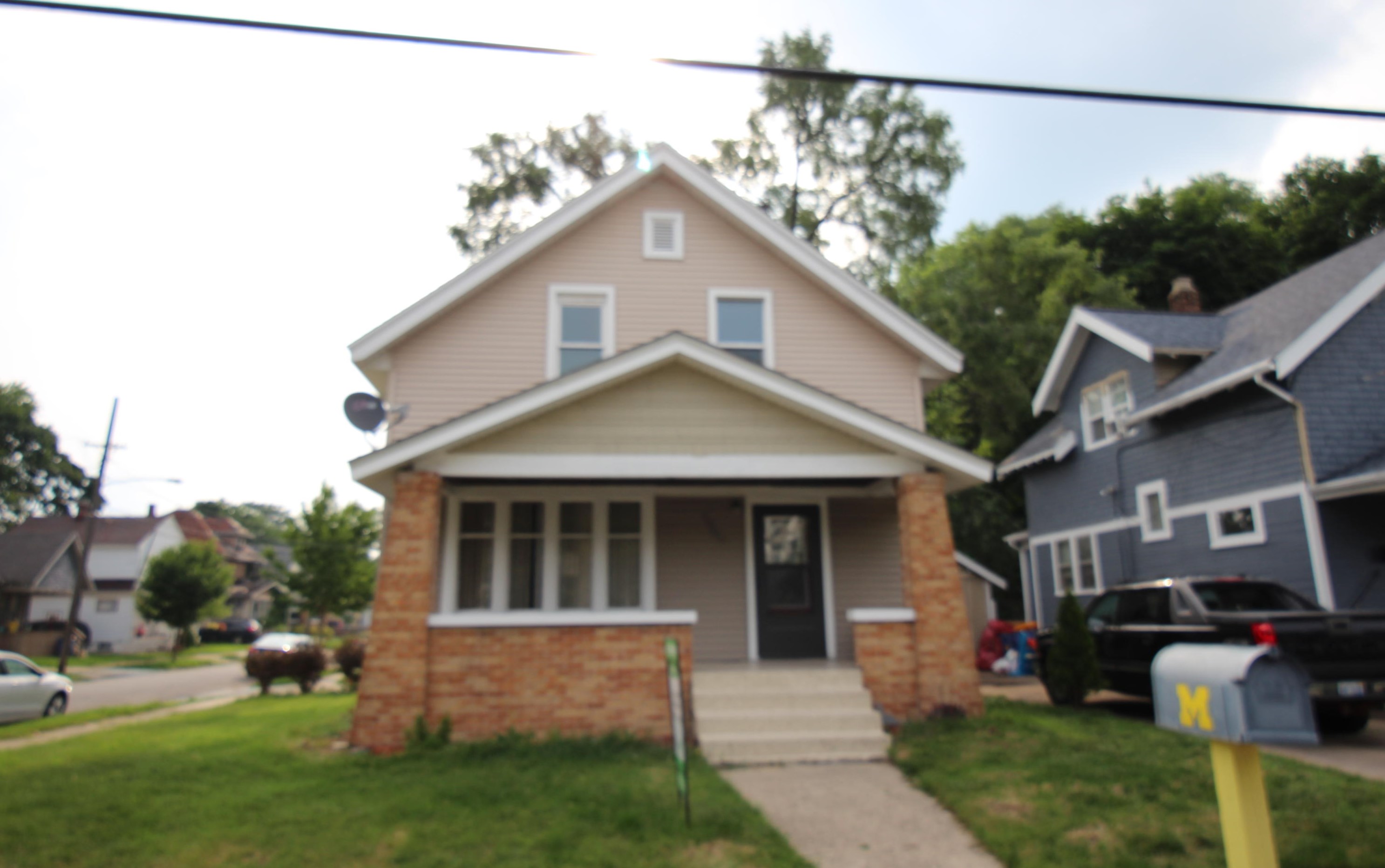 1900 Darwin Ave, Grand Rapids MI  49507-2316 exterior