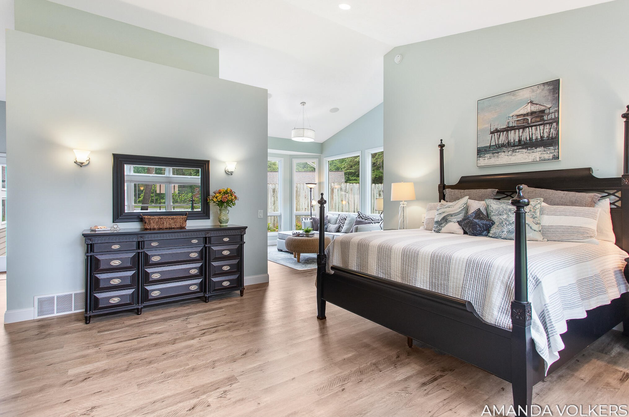 15609 Littlefield Ln, Spring Lake MI 49456-1129 exterior