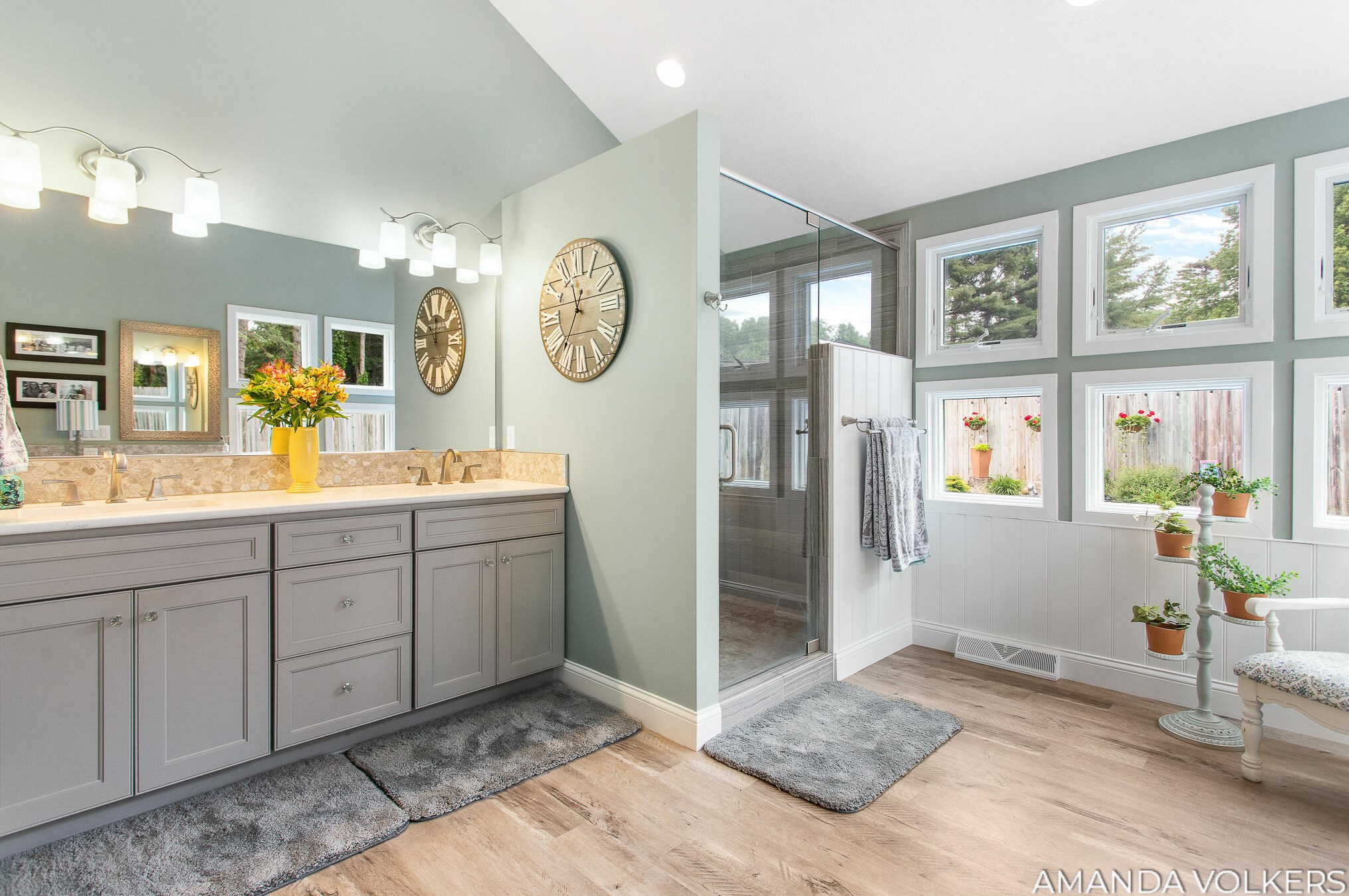 15609 Littlefield Ln, Spring Lake MI 49456-1129 exterior