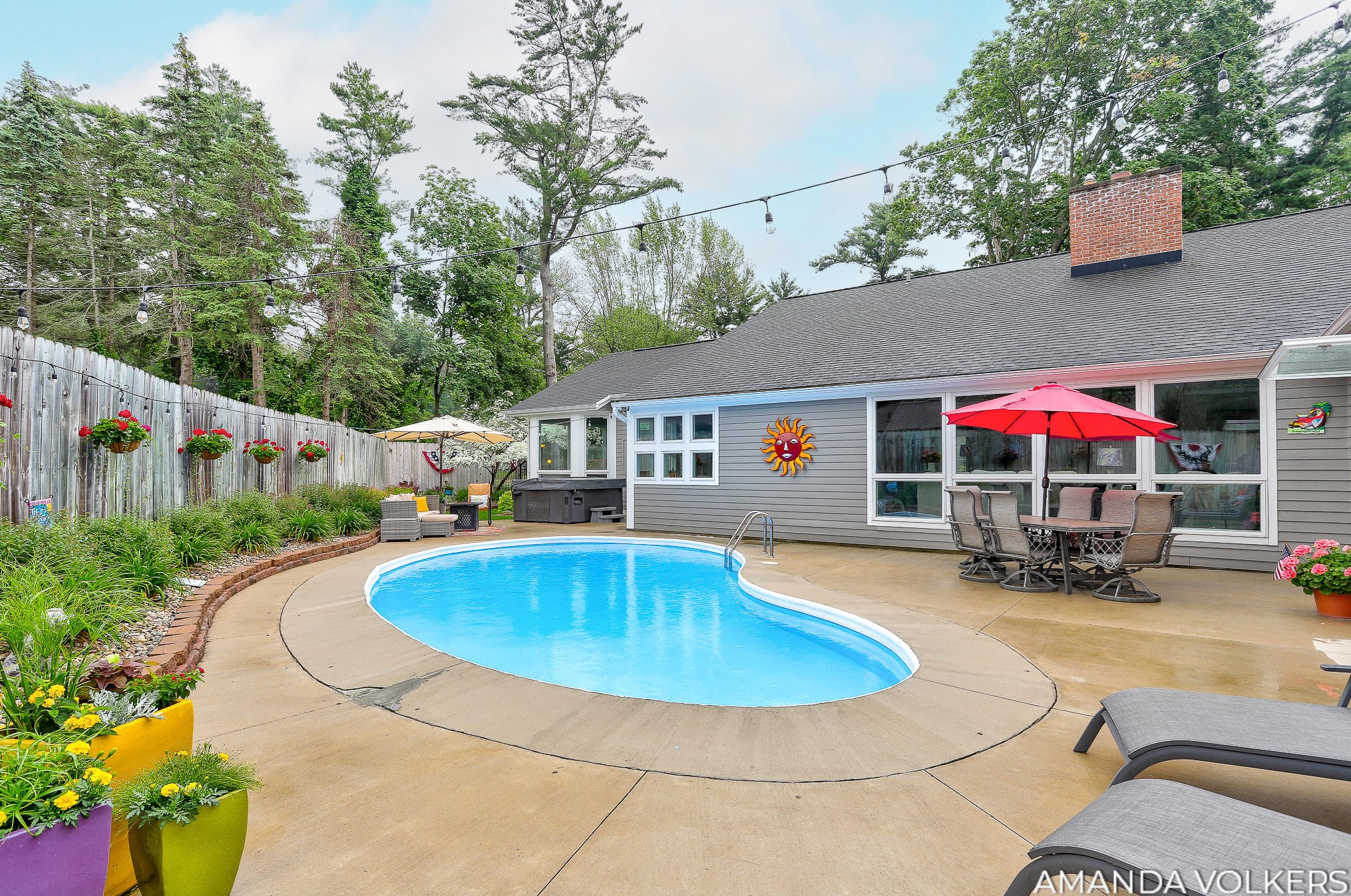 15609 Littlefield Ln, Spring Lake MI 49456-1129 exterior