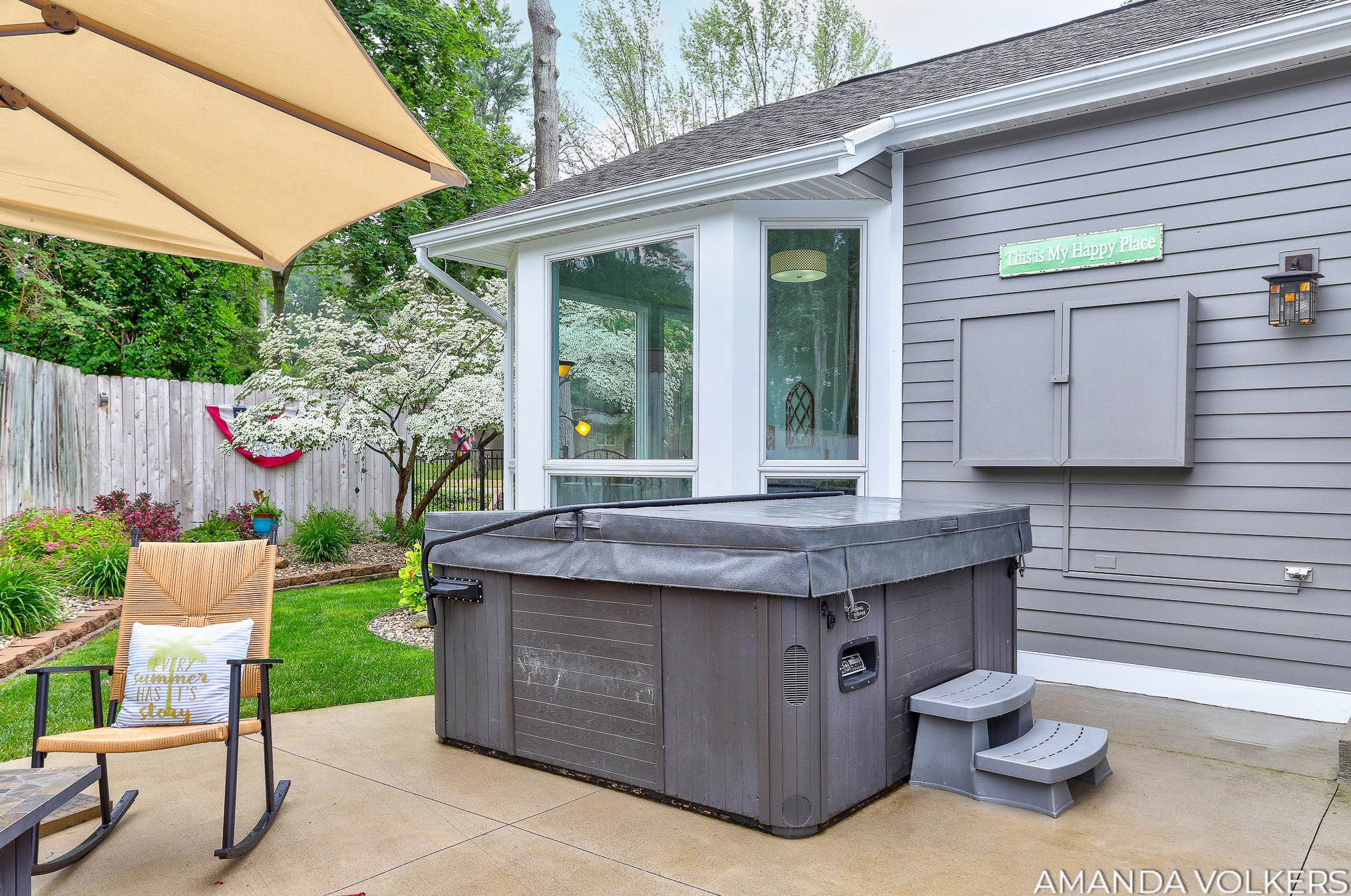 15609 Littlefield Ln, Spring Lake MI 49456-1129 exterior